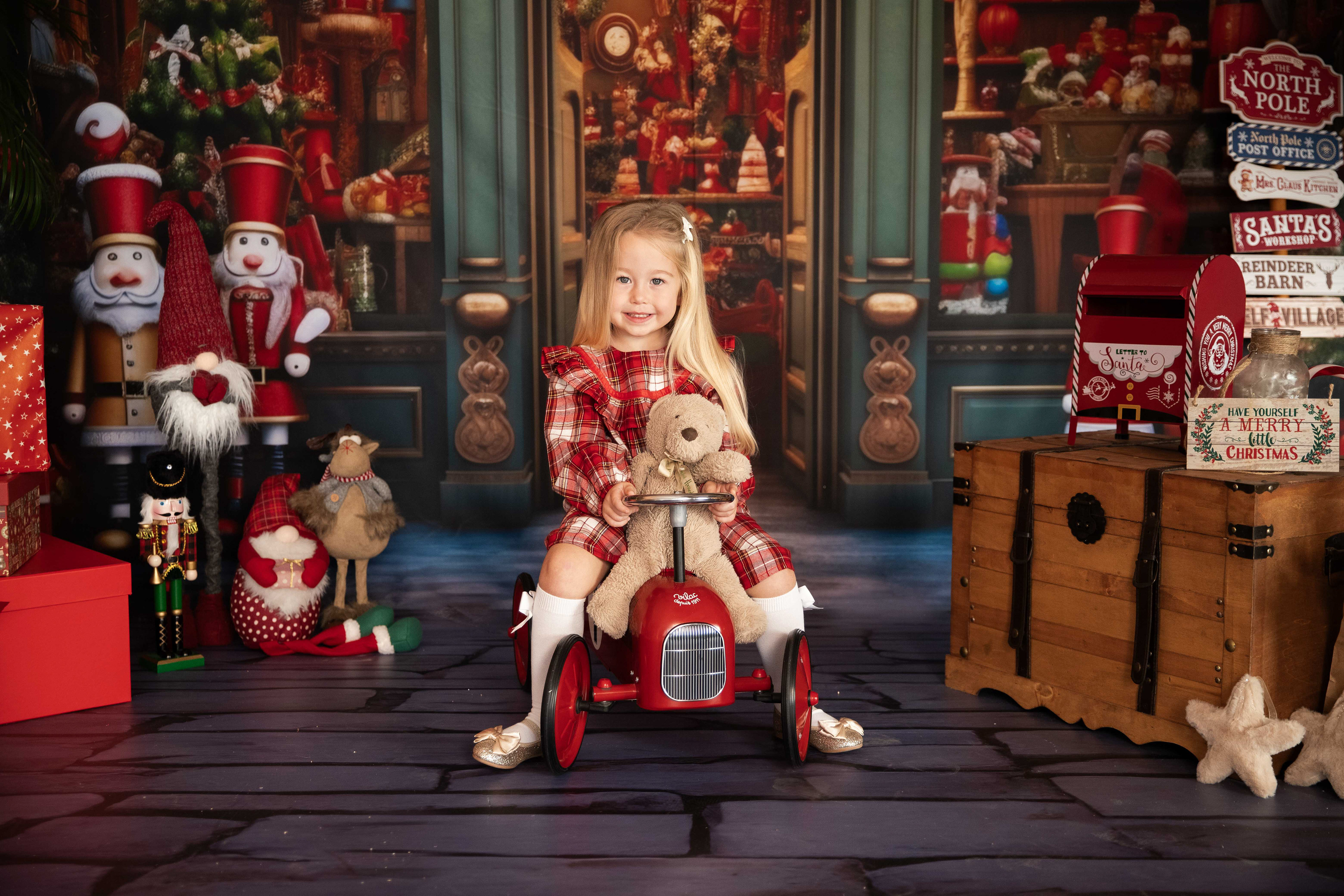 Fotografía profesional de Navidad para colegios, guarderías y escuelas infantiles en Sevilla.