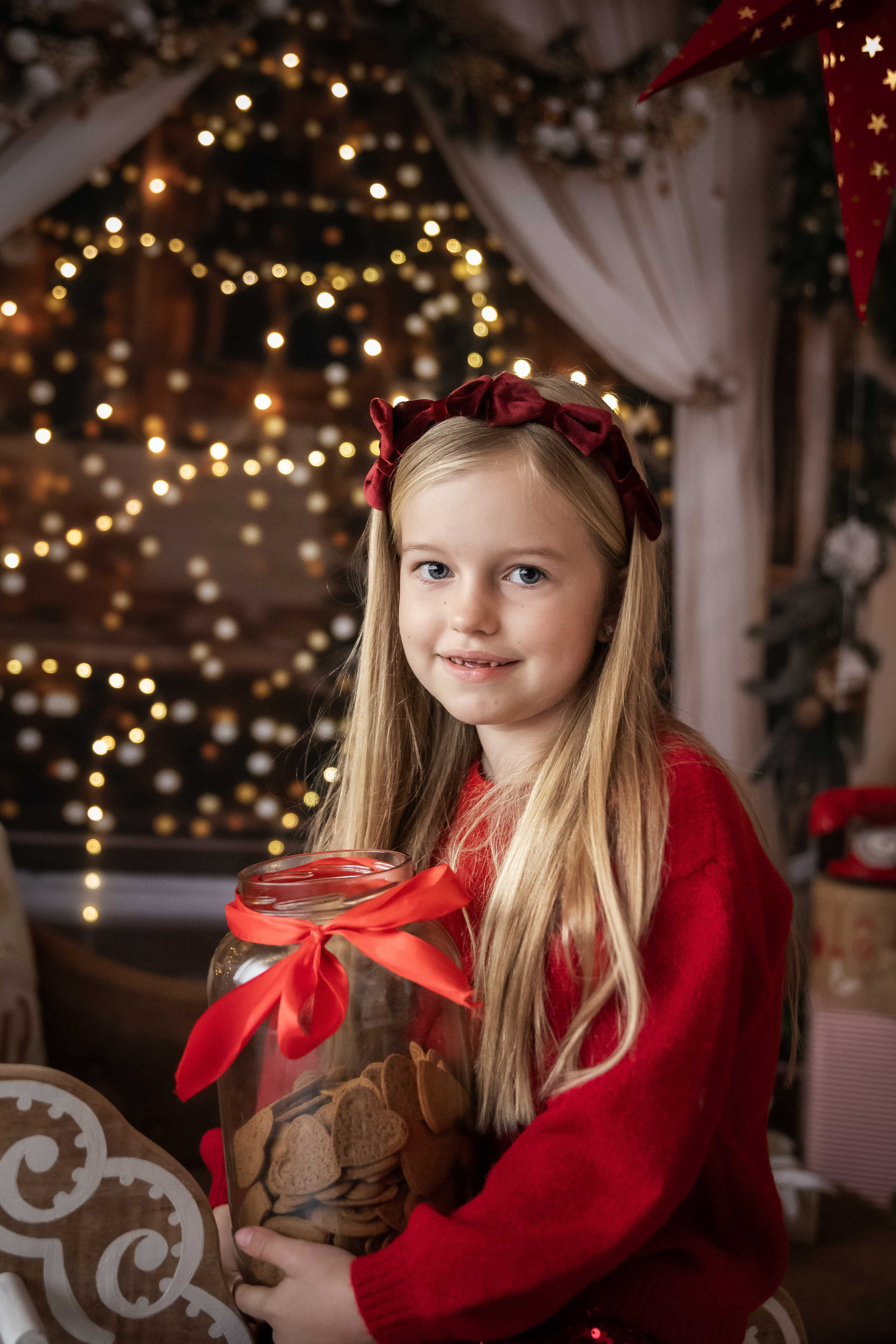 Fotografía de Navidad para colegios y escuelas infantiles en Cádiz, creando recuerdos especiales para las familias.