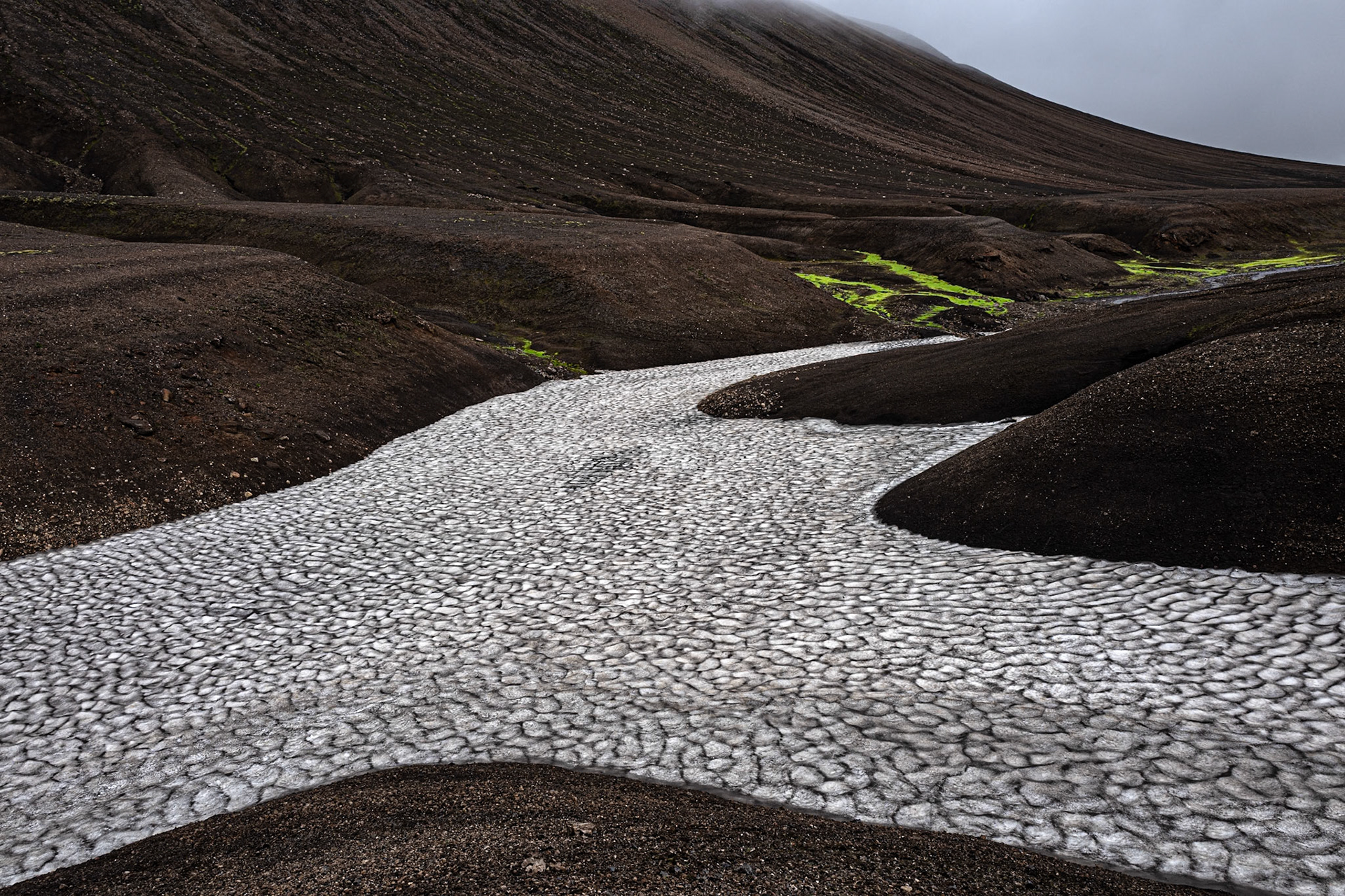 Theme: contrast in landscape (winning photo)