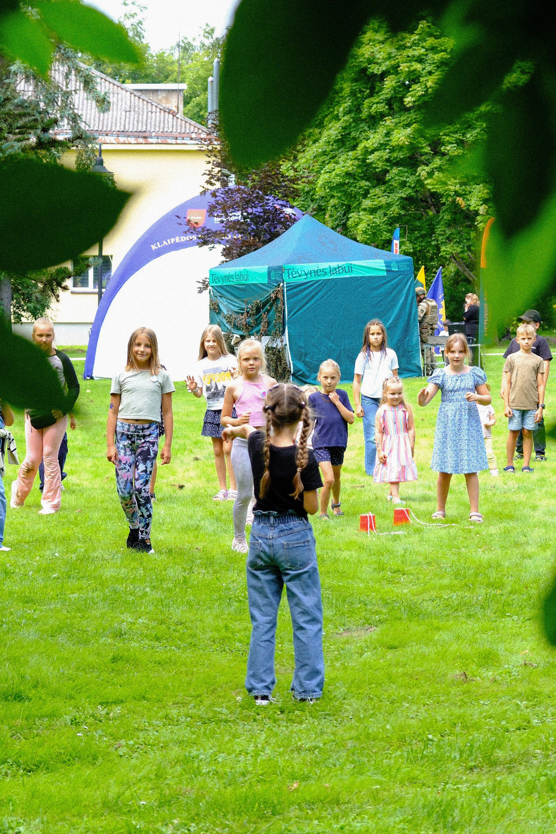 2026 ONINĖS VĖŽAIČIUOSE + ANIMATORĖ „VABALIUKAS“ 