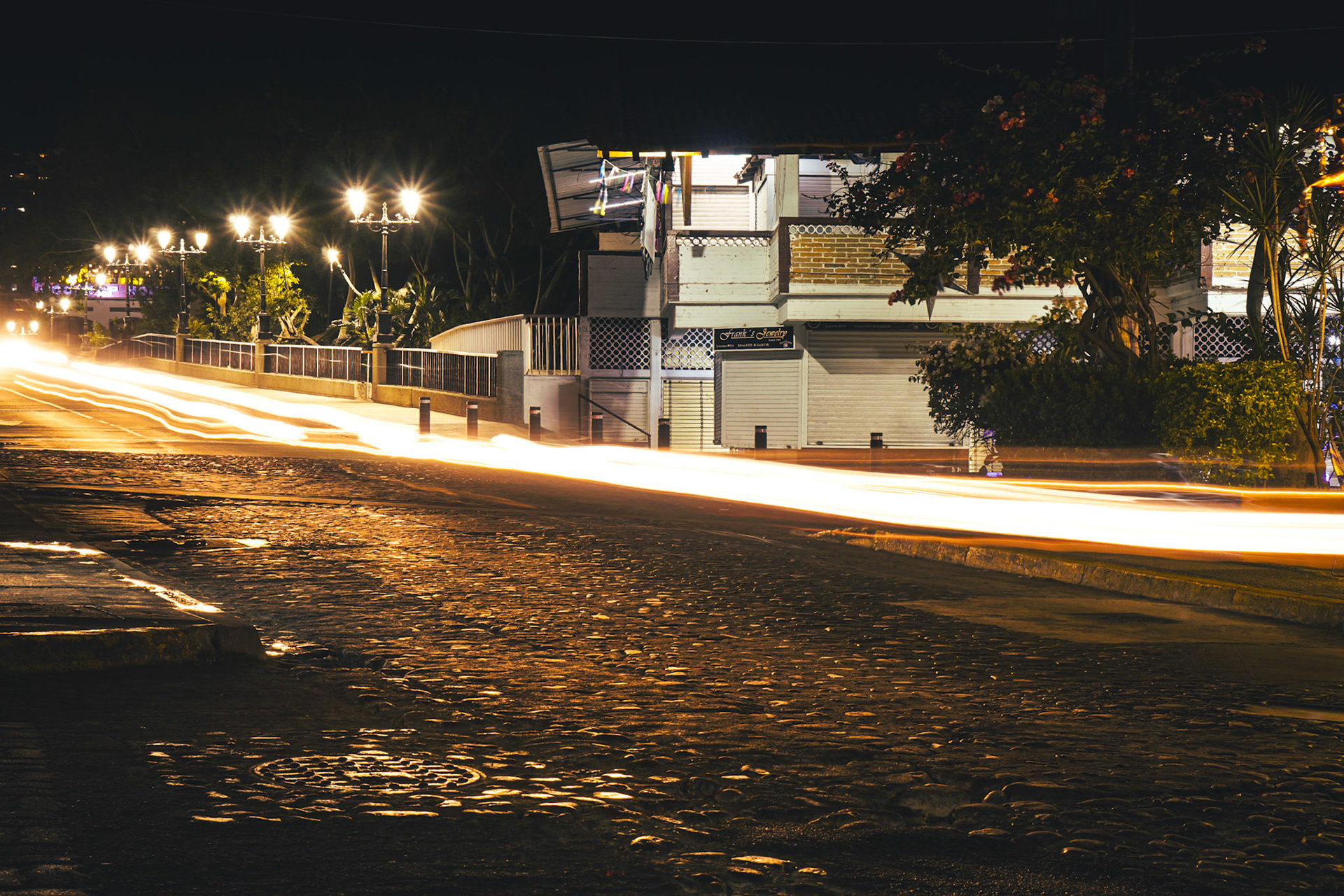 Bridge lights