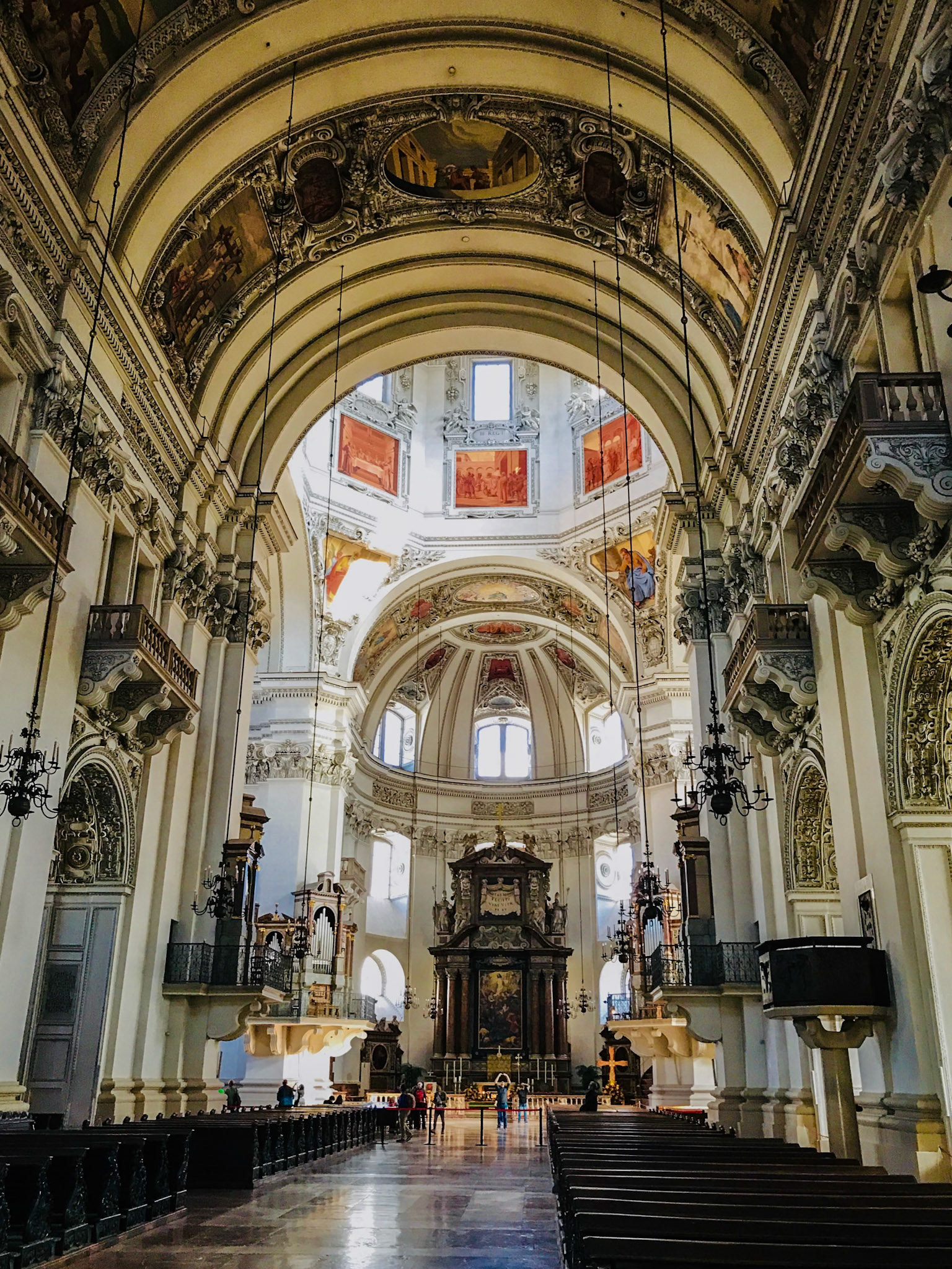 Dom Zu Salzburg