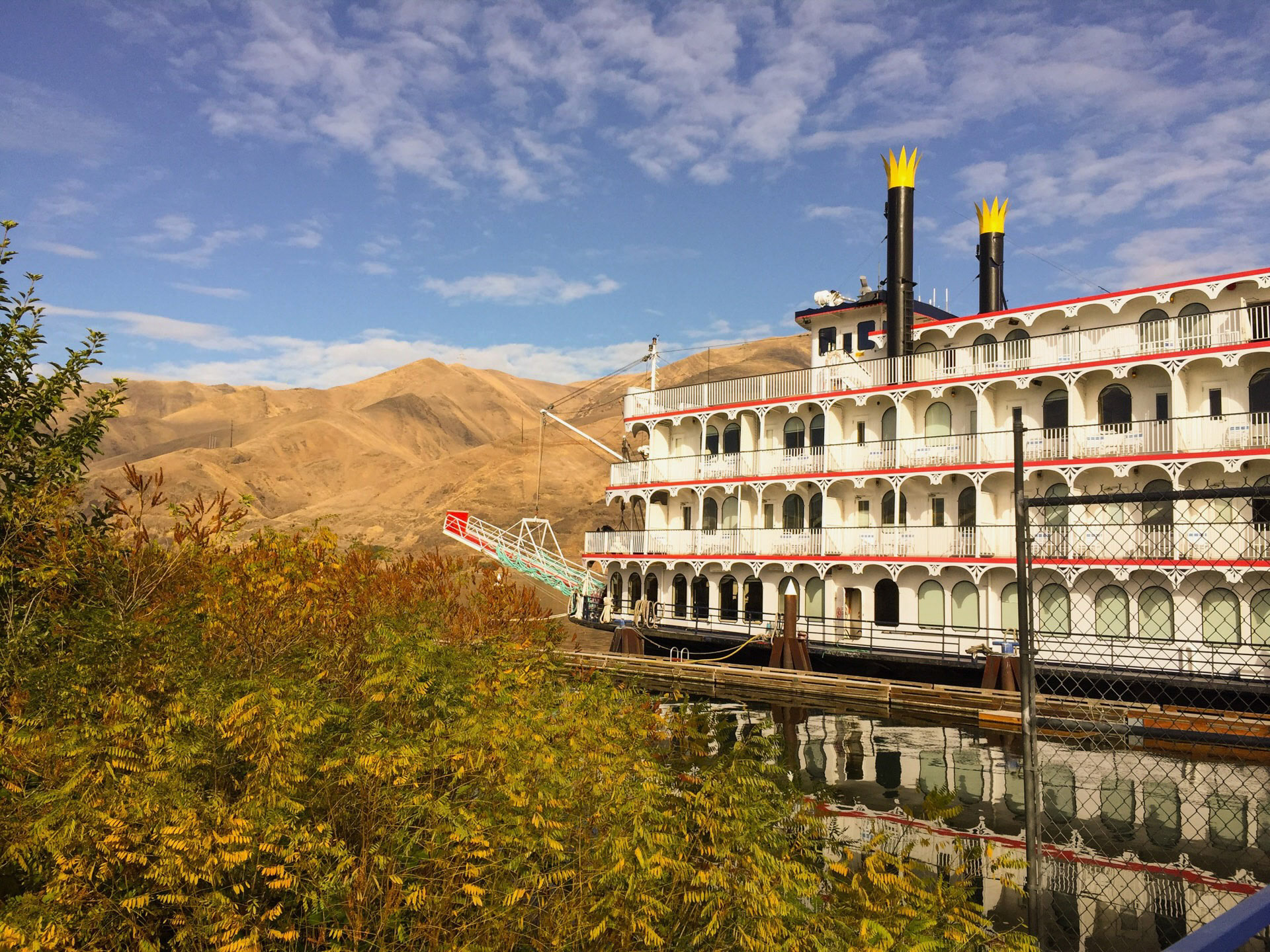 Boarding our ship in Clarkston, WA