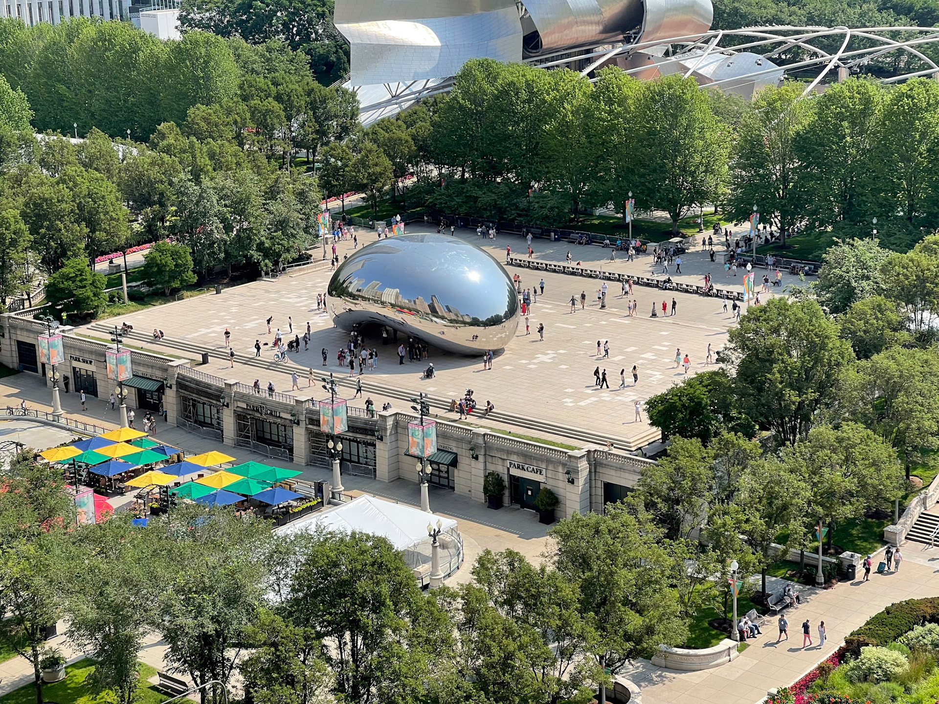 For many, the stainless steel Cloud Gate sculpture is a work of art, but for tourists, it’s the best opportunity for a selfie. The public artwork – also known as “the Bean” – has become a must-see item on any Chicago itinerary. The sculpture, by British artist Sir Anish Kapoor, was unveiled at the opening of Millennium Park in 2004. It now serves as a famous symbol of the city and is one of Chicago’s most photographed attractions.