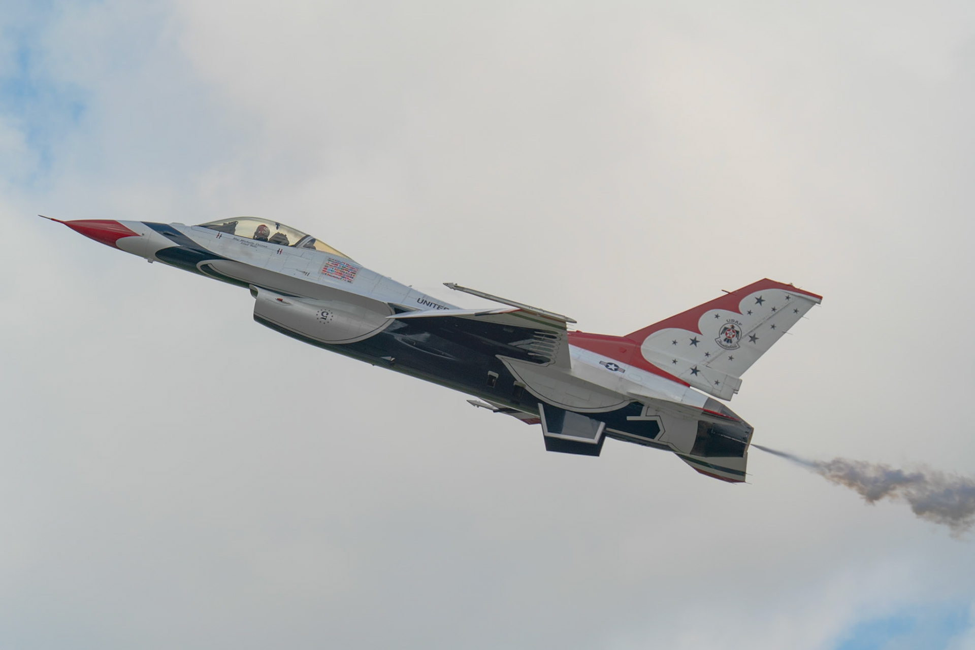 Maj. Michelle Curran, Lead Solo on high speed pass