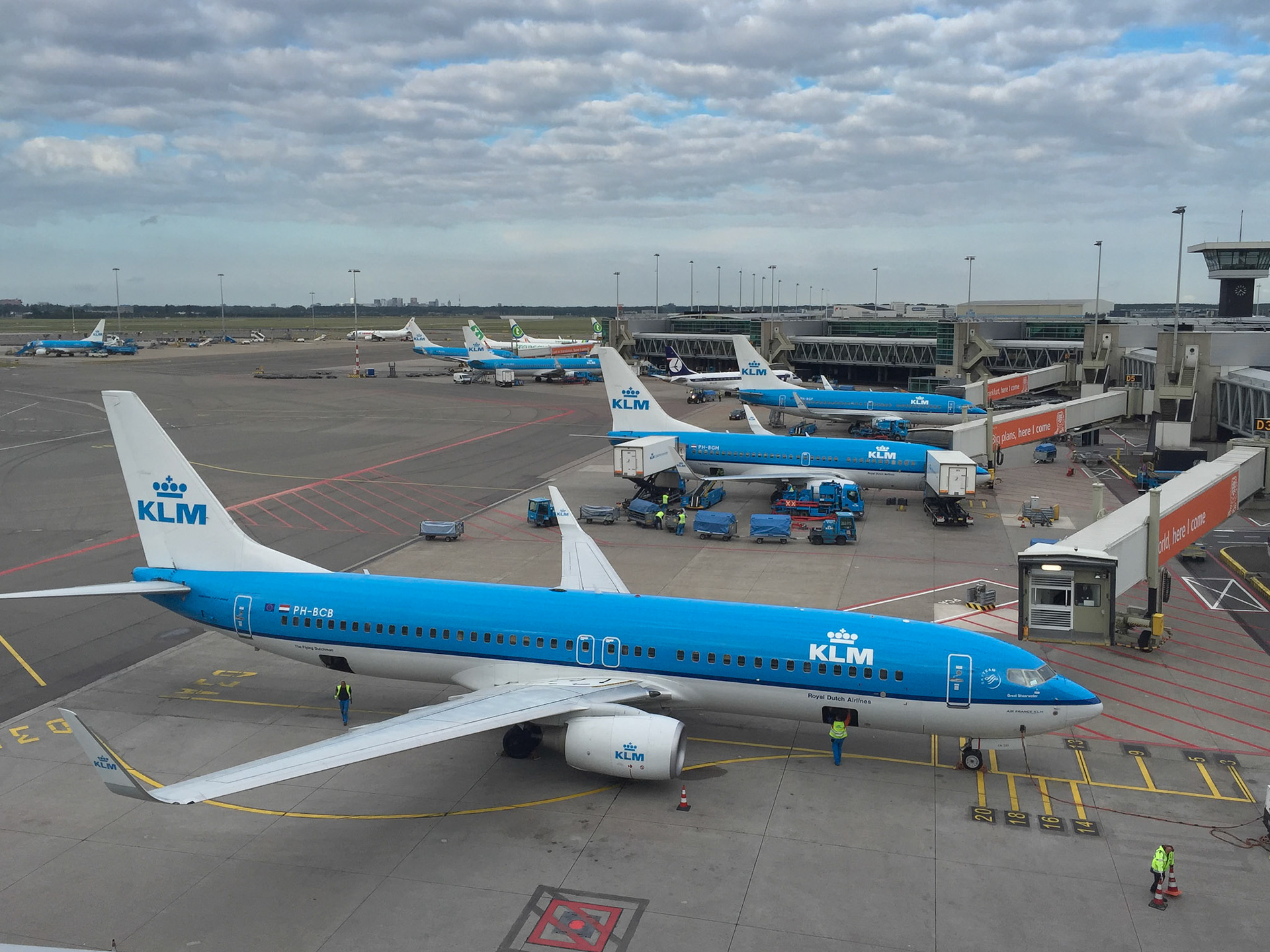 KLM Boeing 737-800