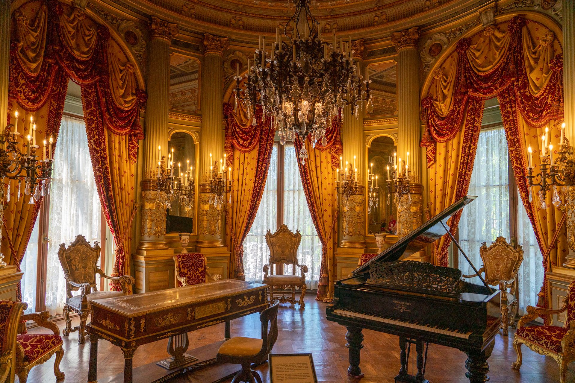 Piano Room Vanderbuilt Mansion