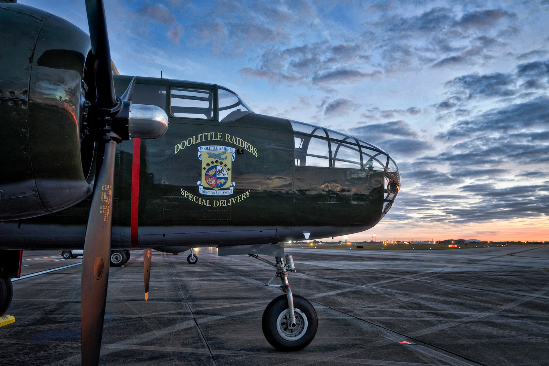B-25 MITCHELL