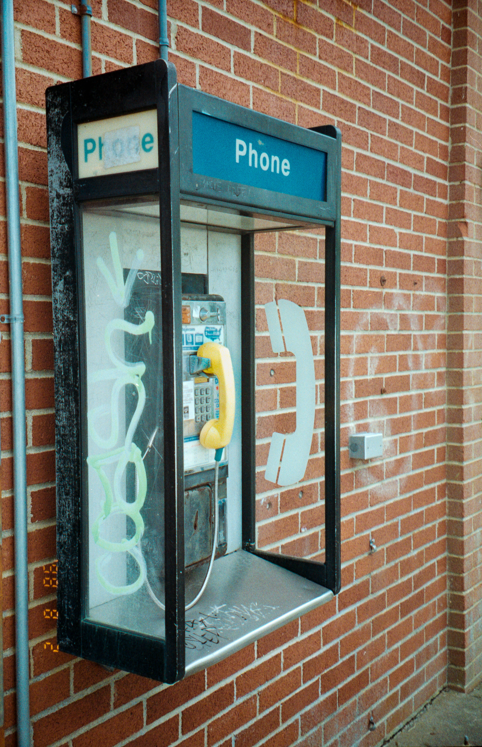 Payphone, Gold 200, Canon Sureshot Zoom 105, 2020