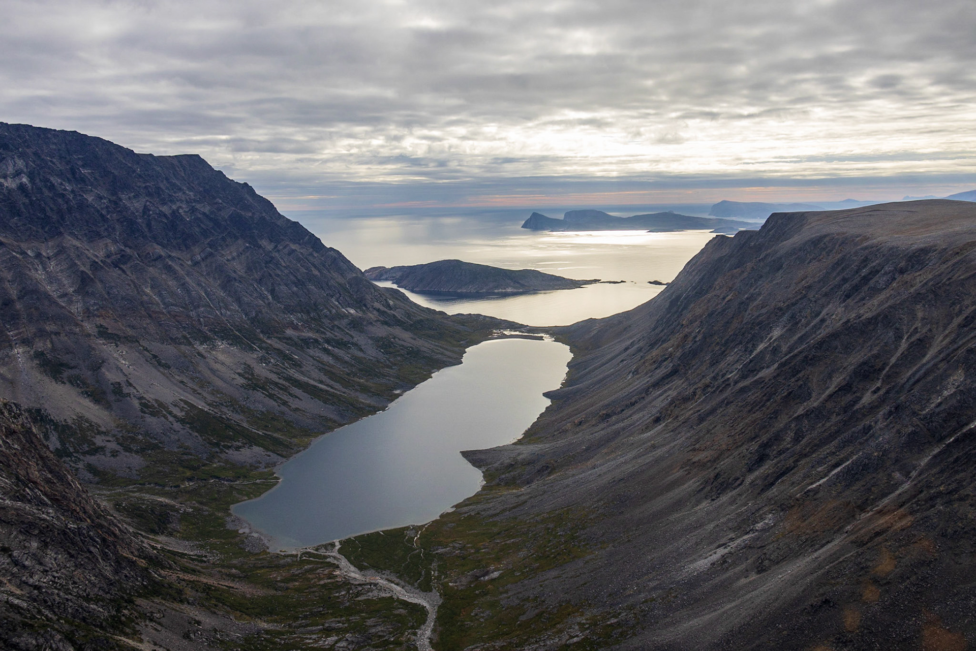 One Hour Photography Charter, Torngat Mtns, NL