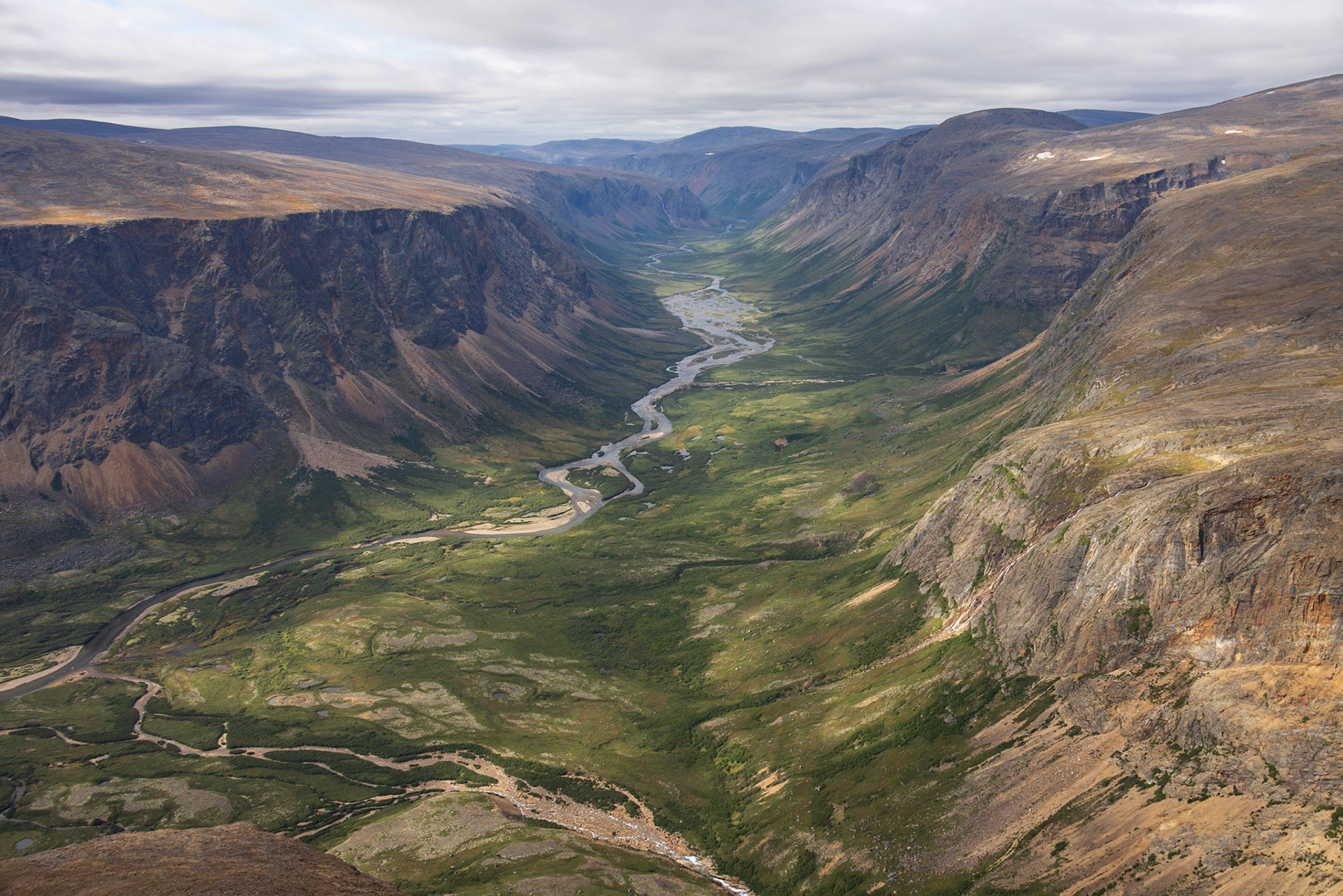One Hour Photography Charter, Torngat Mtns, NL