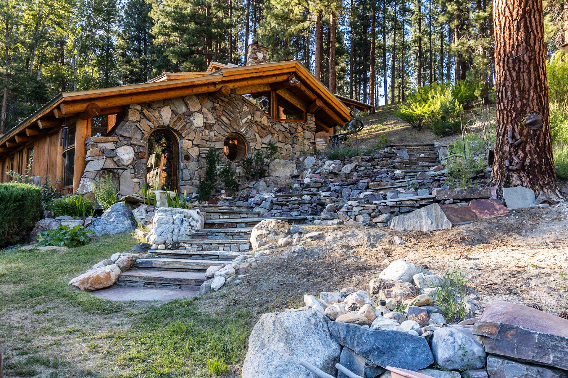 Peggy Steffes, Victor MT