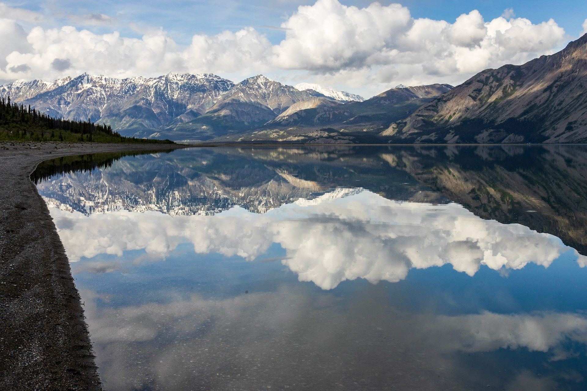Kluane Lake, Yukon