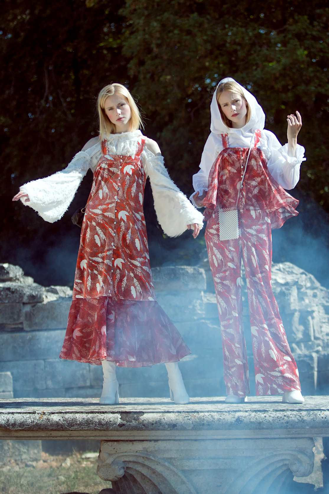 Implementation of the print “Falling leaves” in the Vorogeya collection. These two looks are inspired by the Russian sleeveless “Sarafan” dress worn with a white shirt. Buttons on the front are an obligatory element of the dress.