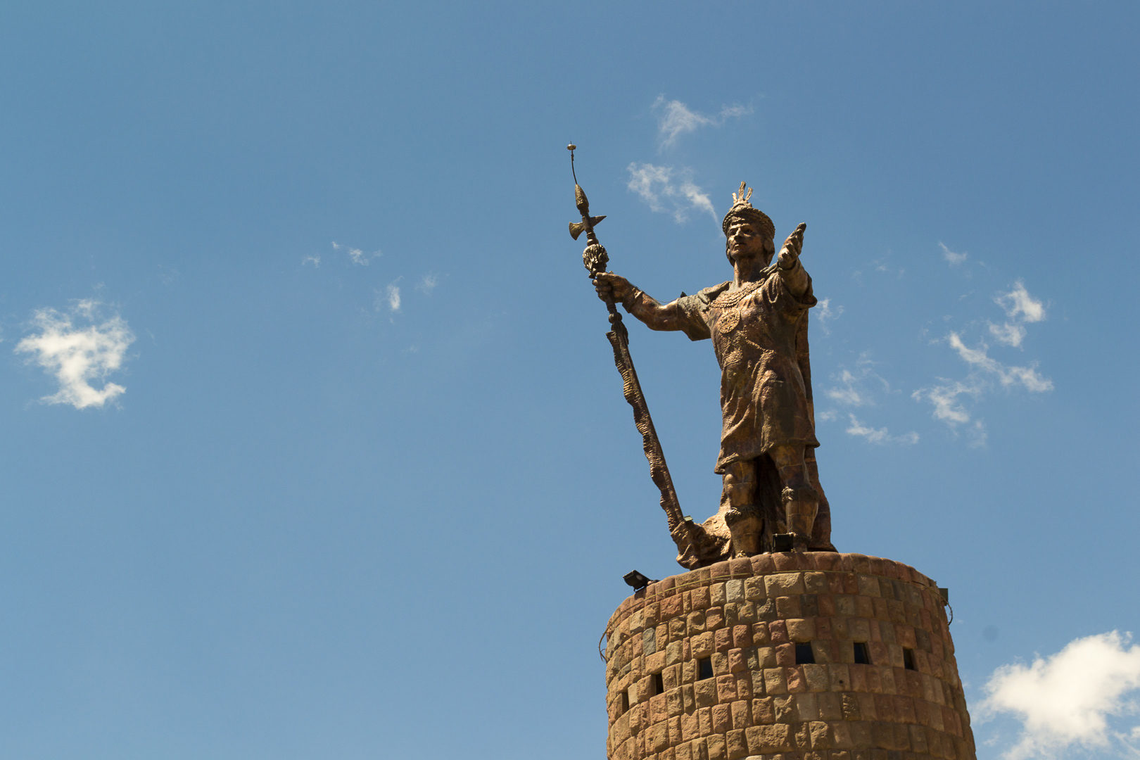 Monumento al inca Pachacutec
