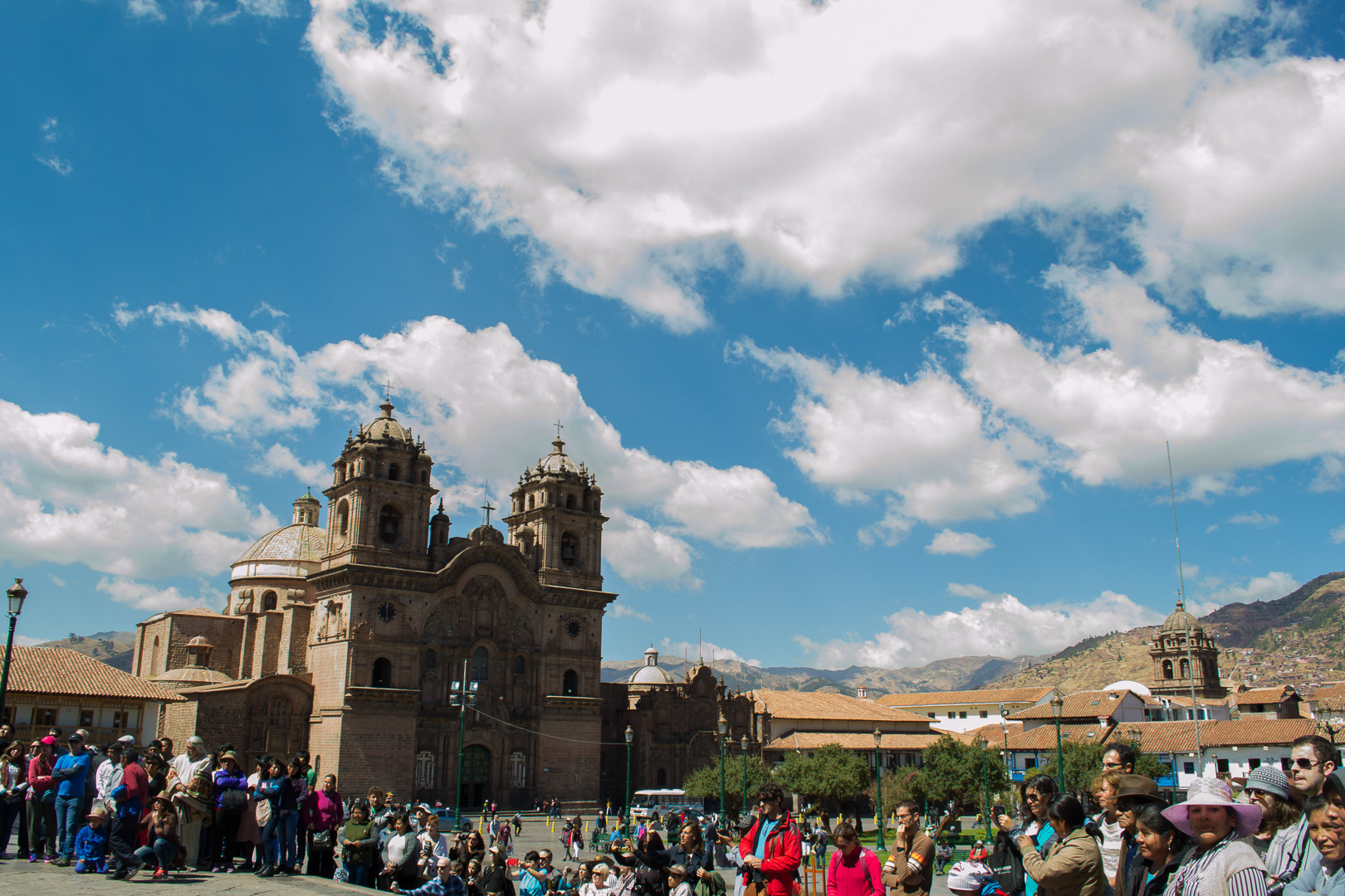 Plaza de Armas e Iglesia de La Compañía de Jesús