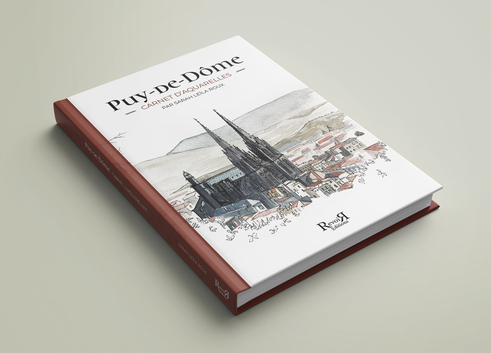 Livre Puy-de-Dôme, carnet d'aquarelles par Sarah Leïla Roux. Carnet de voyage Clermont-Ferrand et alentours