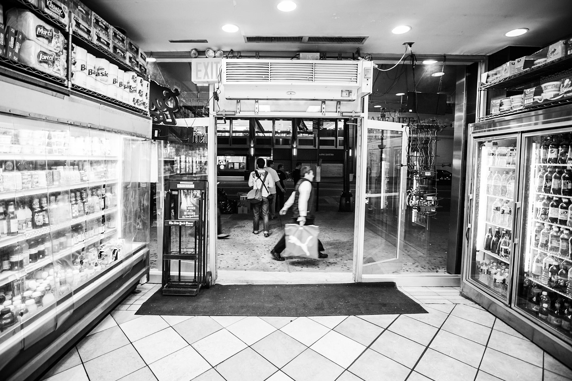 Photo by Sara Clausnitzer (www.saraclausnitzer.com)