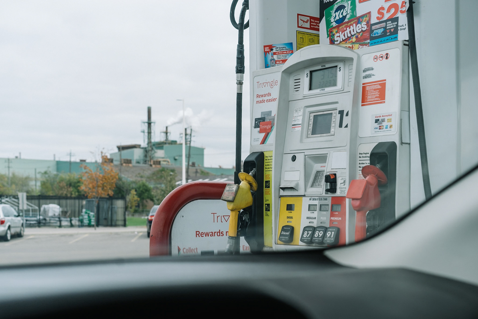 291/365 Fill'er Up365project #sonycanada #saras365project2018