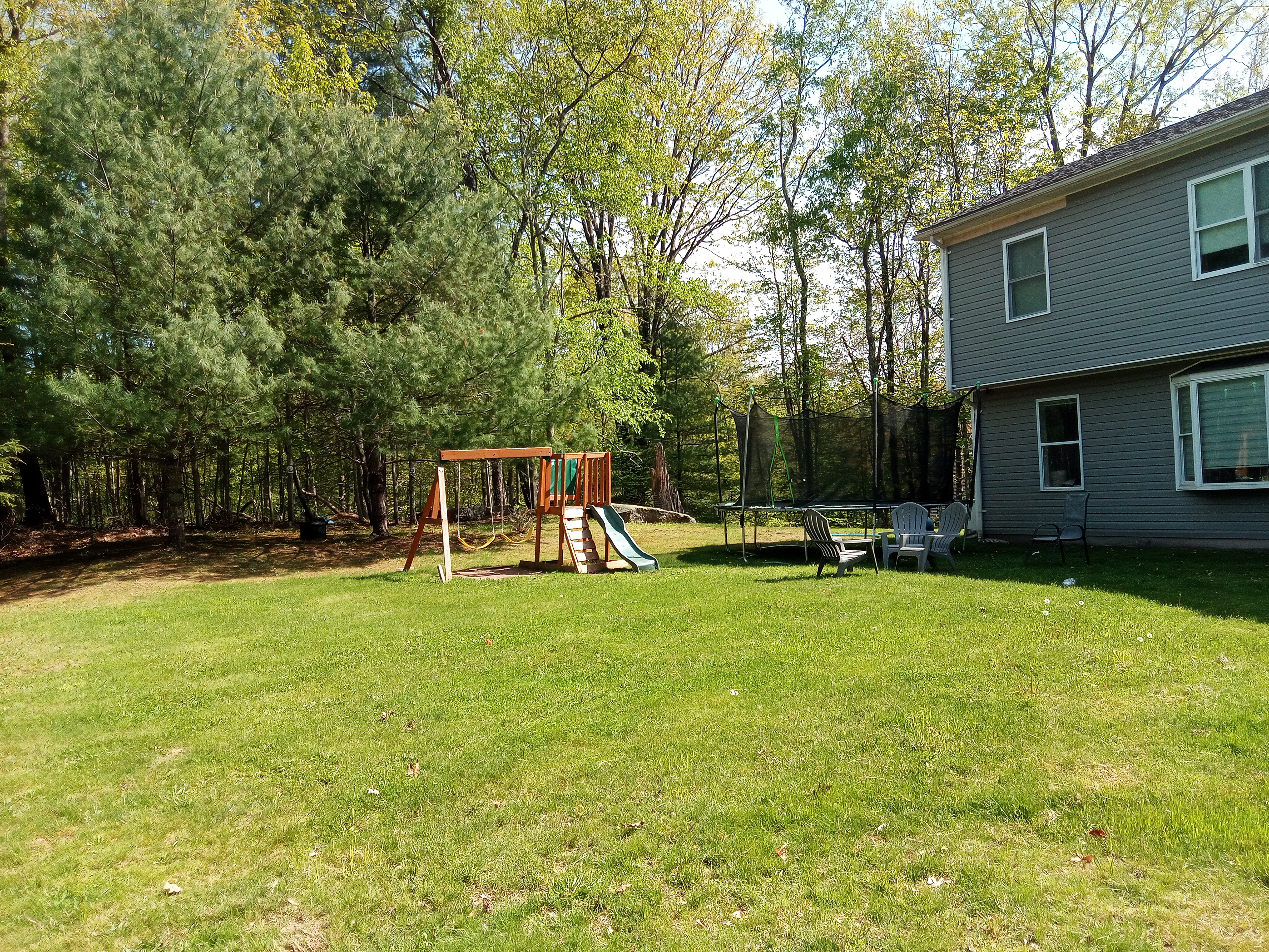 swing set/trampoline