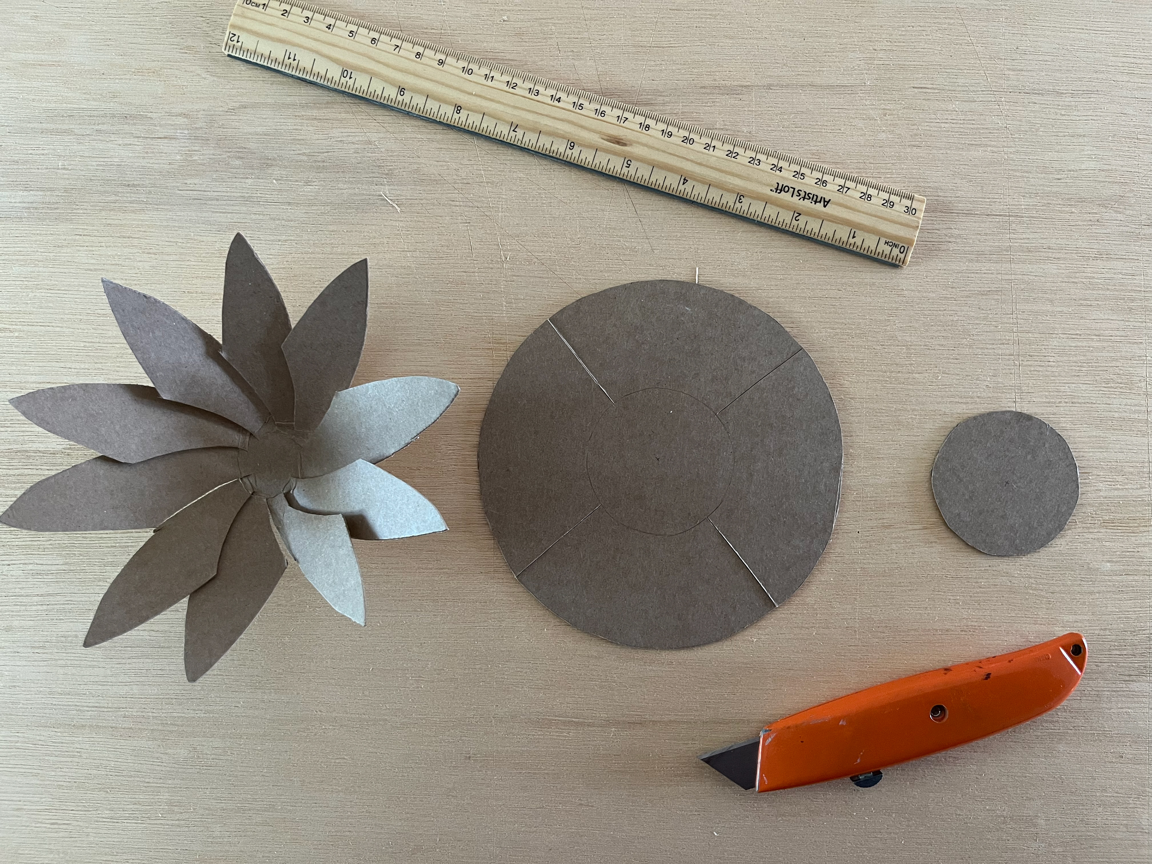 Flowerhead cutout