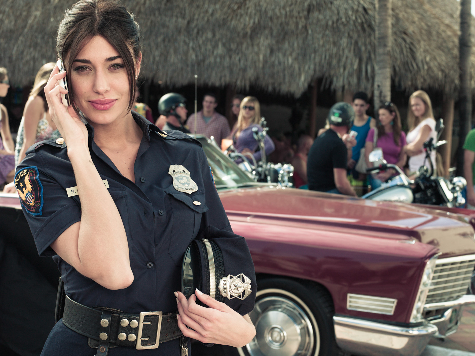 Belen Rodriguez and Christian De Sica for TIM Italy. Advertising campaign for TIM mobile services: telephone, data and text. Shot in Miami, USA.