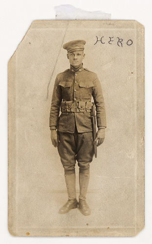 Alfred Philip Mighell, Lawrence McVey, of the 369th Infantry Regiment, 'Harlem Hellfighters', c.1914-1918 © Smithsonian National Museum of African American History and Culture
