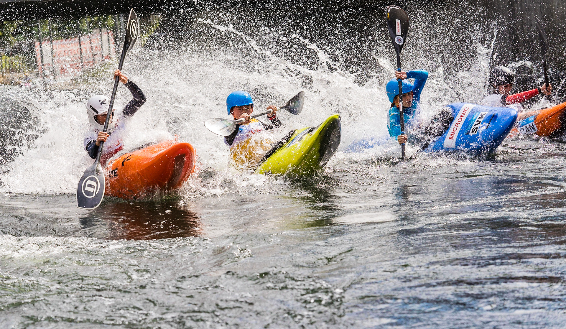 Ricarda Funk (GER). Slalom Extreme WM 2022 in Augsburg, Deutschland. 50 jähriges Jubiläum der Olympiastrecke am Eiskanal. / Extreme Kayak World Championships 2022. Foto: Birke Oud/www.birkeoud.com
