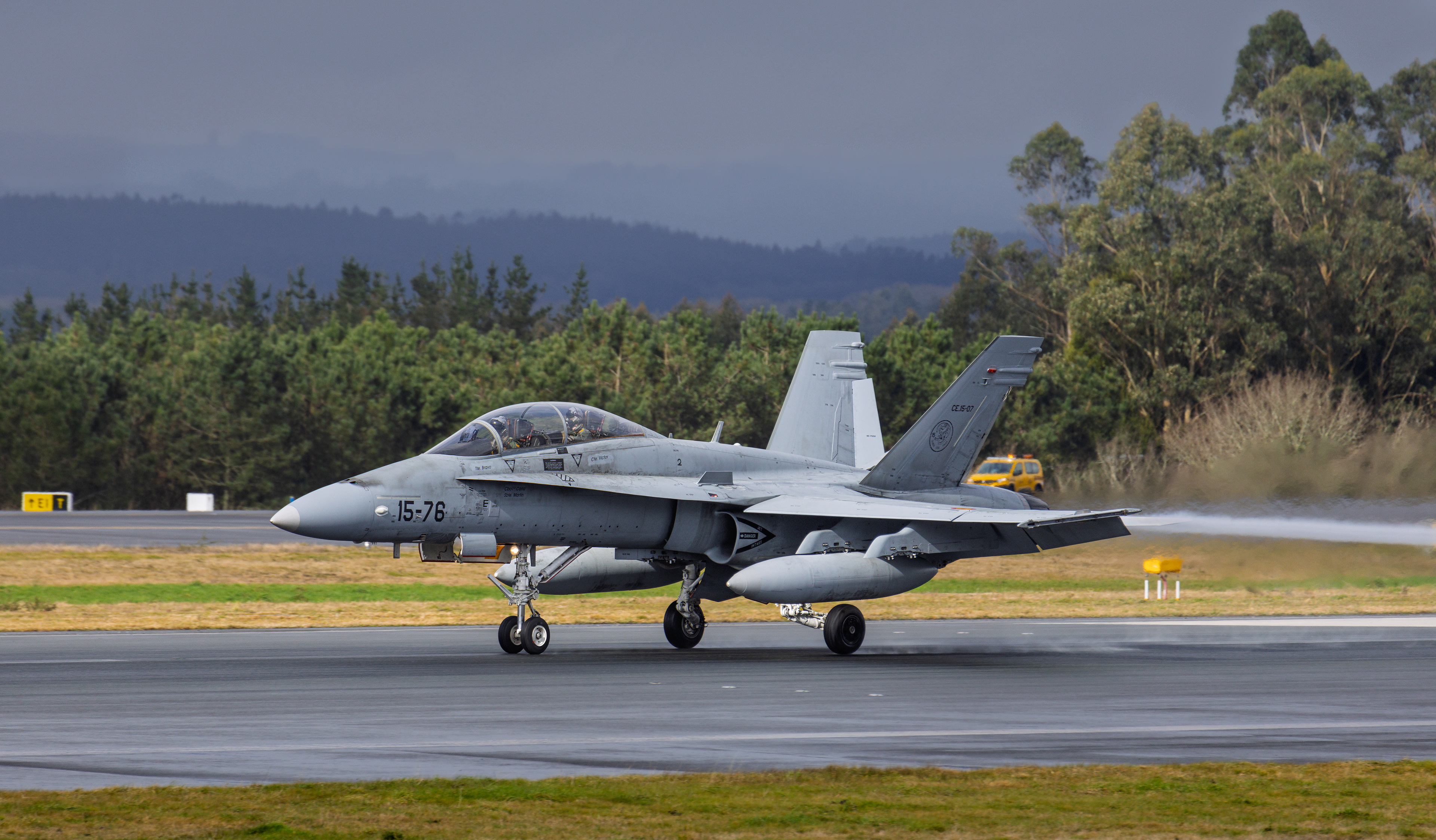 F-18 Hornet Ala 15