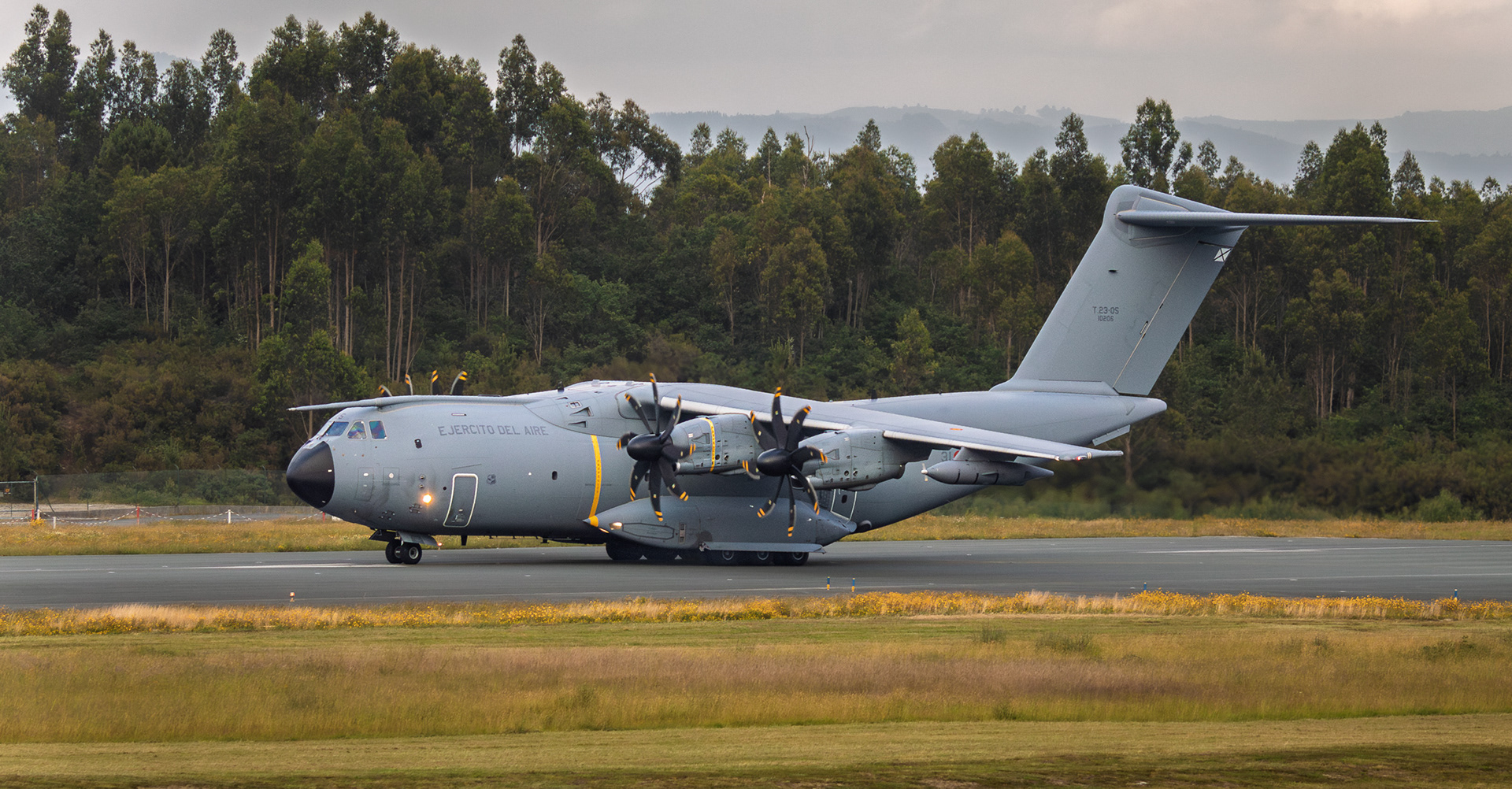 A 400 M Atlas