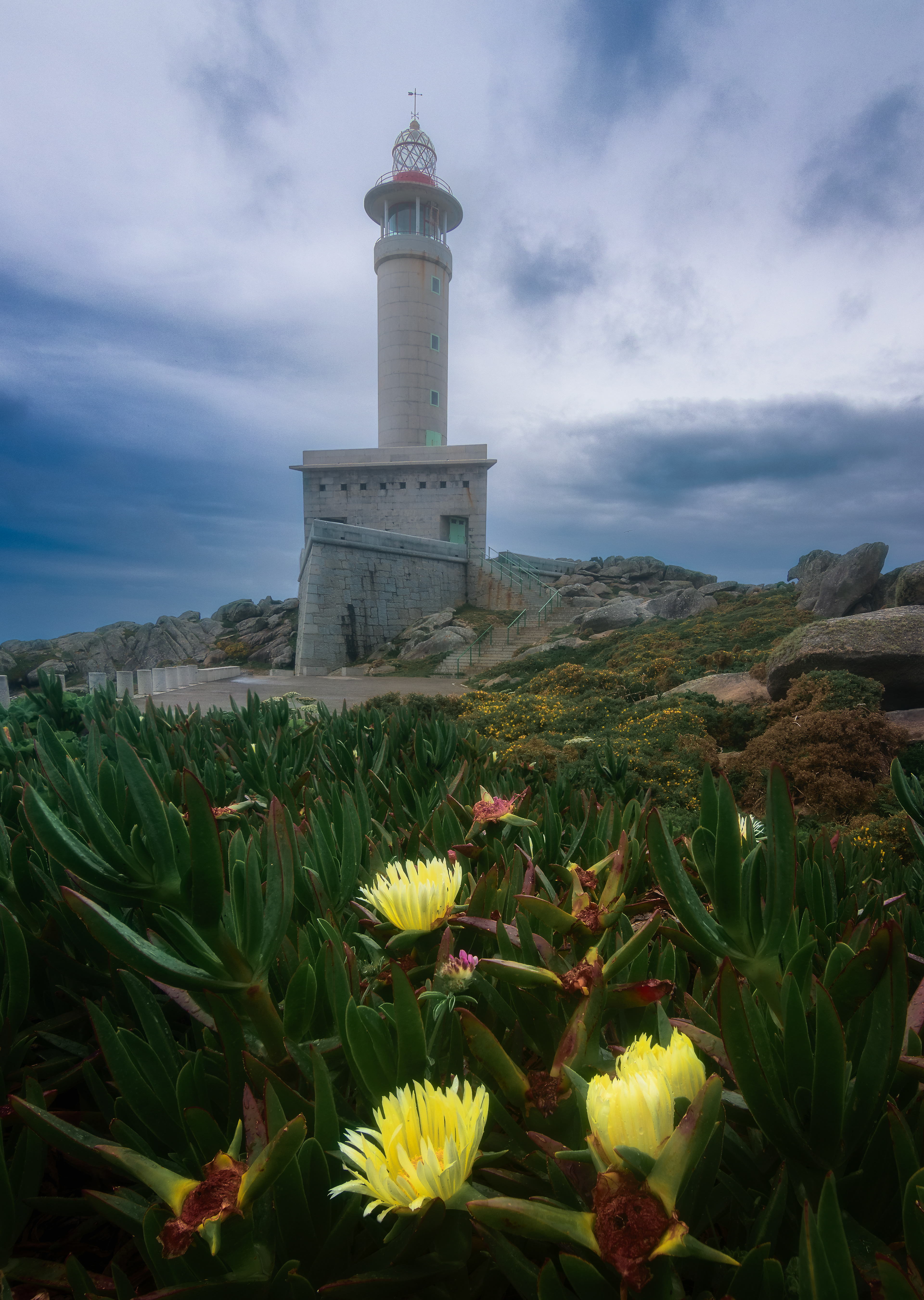 Faro de Punta Nariga