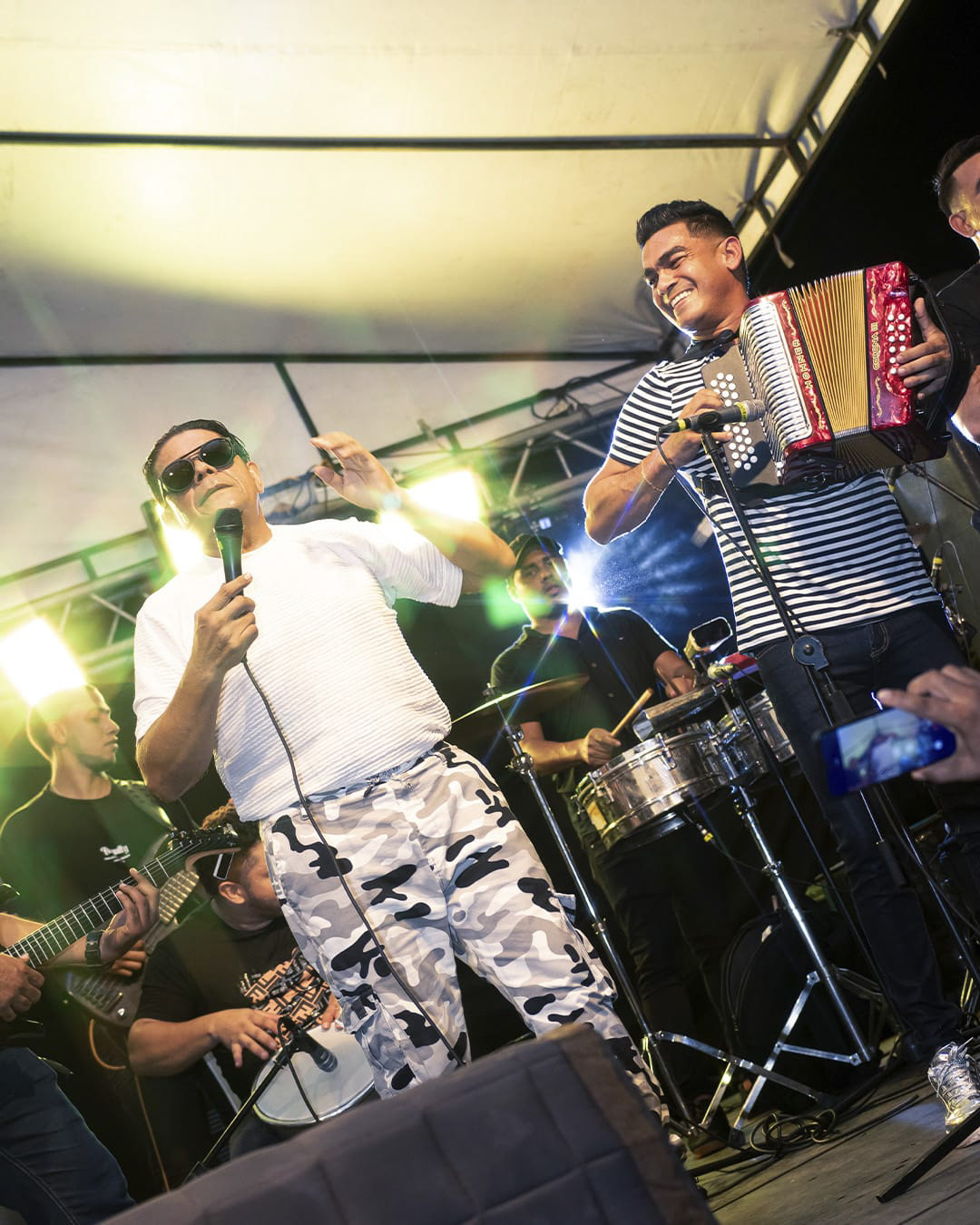 Yube Sehoanes & Elías Mendoza