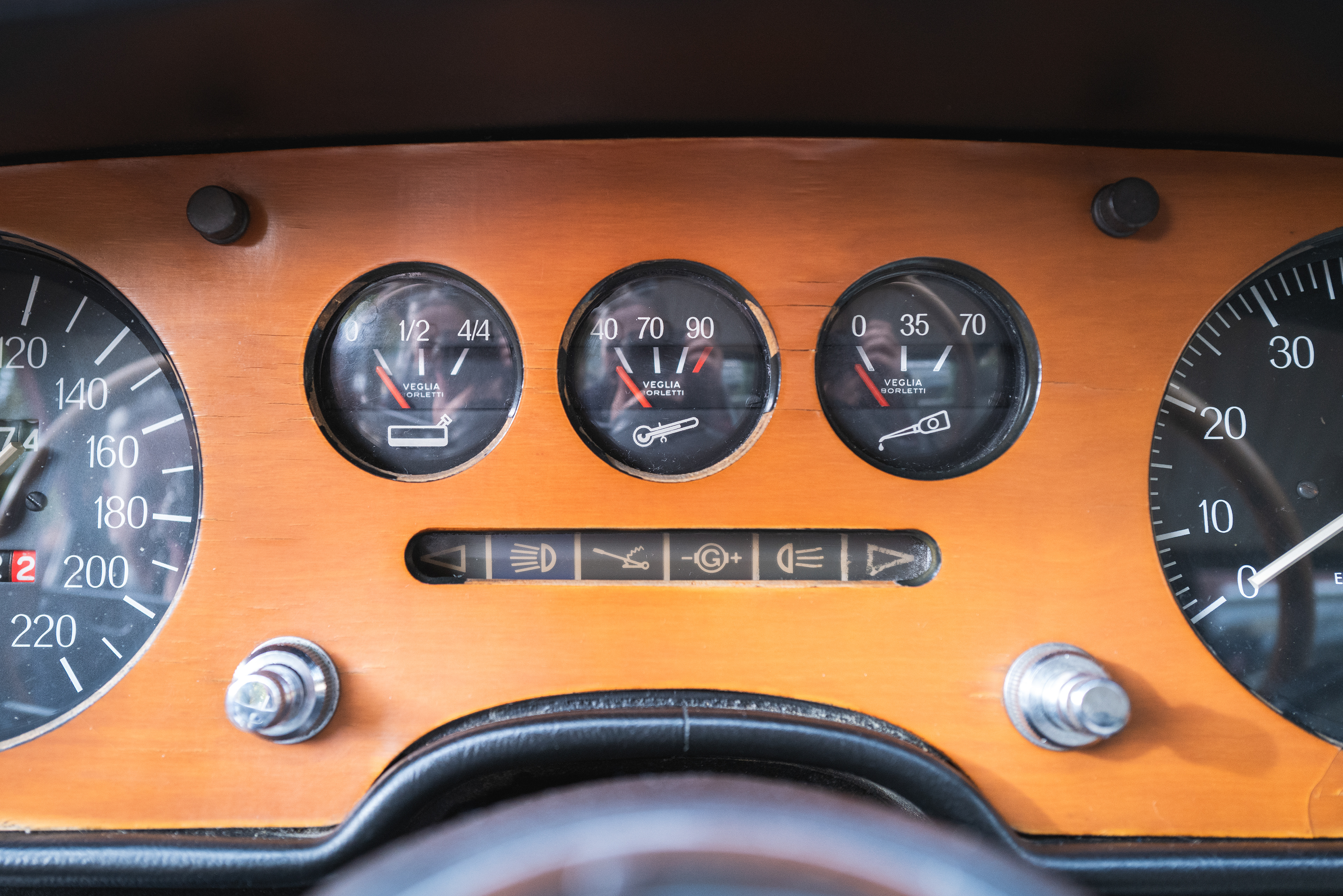 Veronika Rauch - Lancia Anzeigeuhren