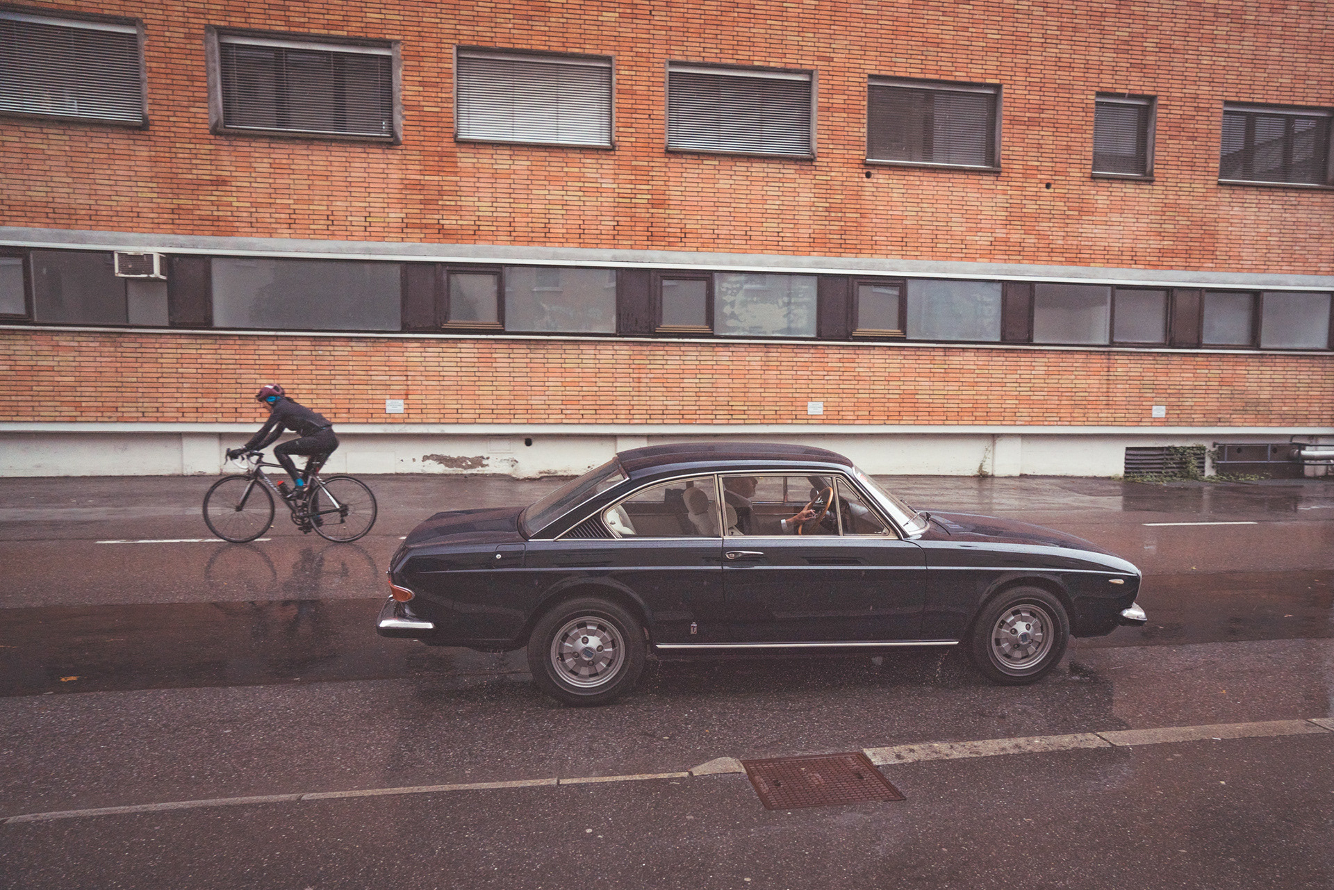 Veronika Rauch - Lancia und Radfahrer