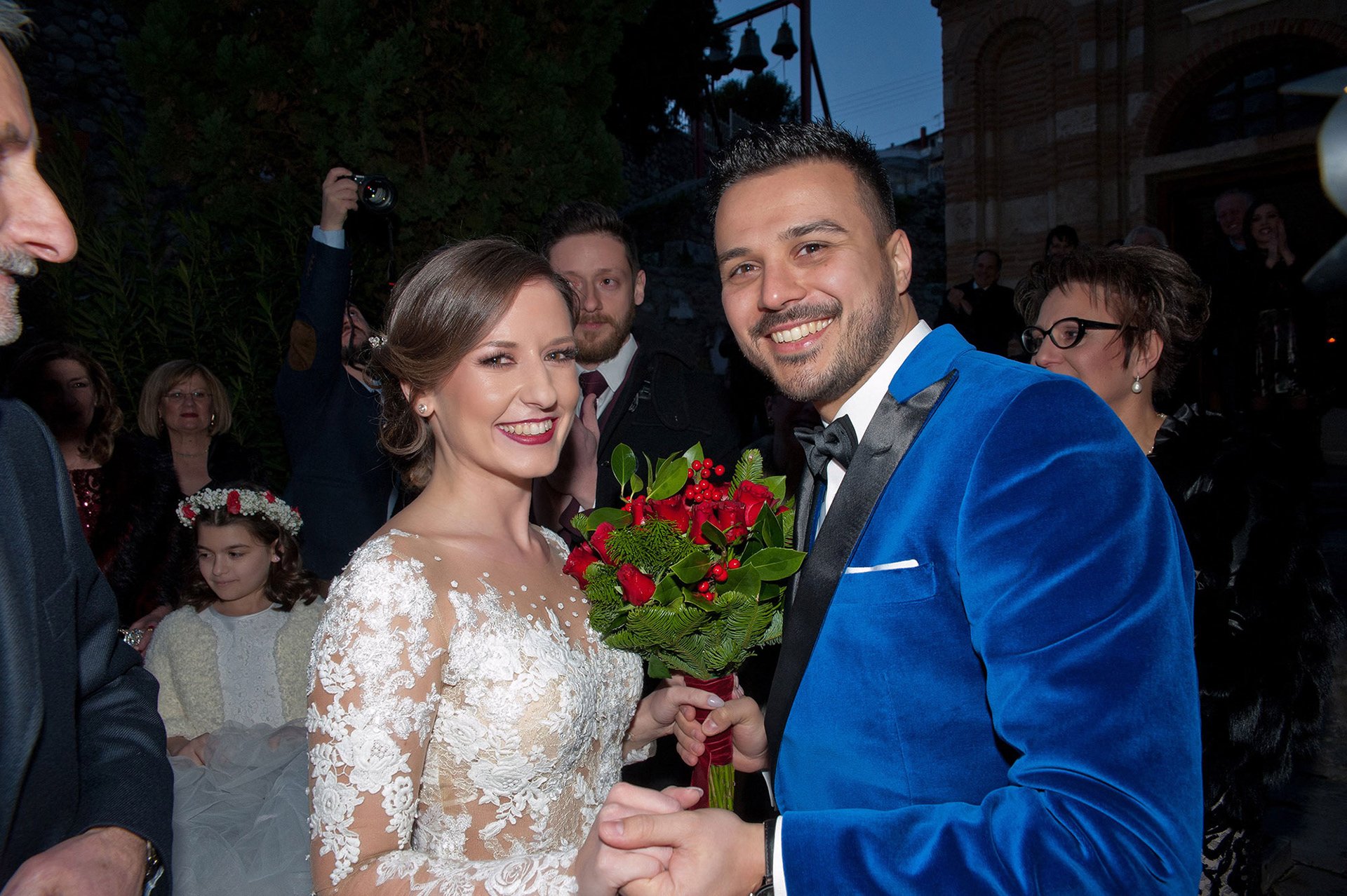 γαμπρός βλέπει τη νύφη πρίν το μυστήριο