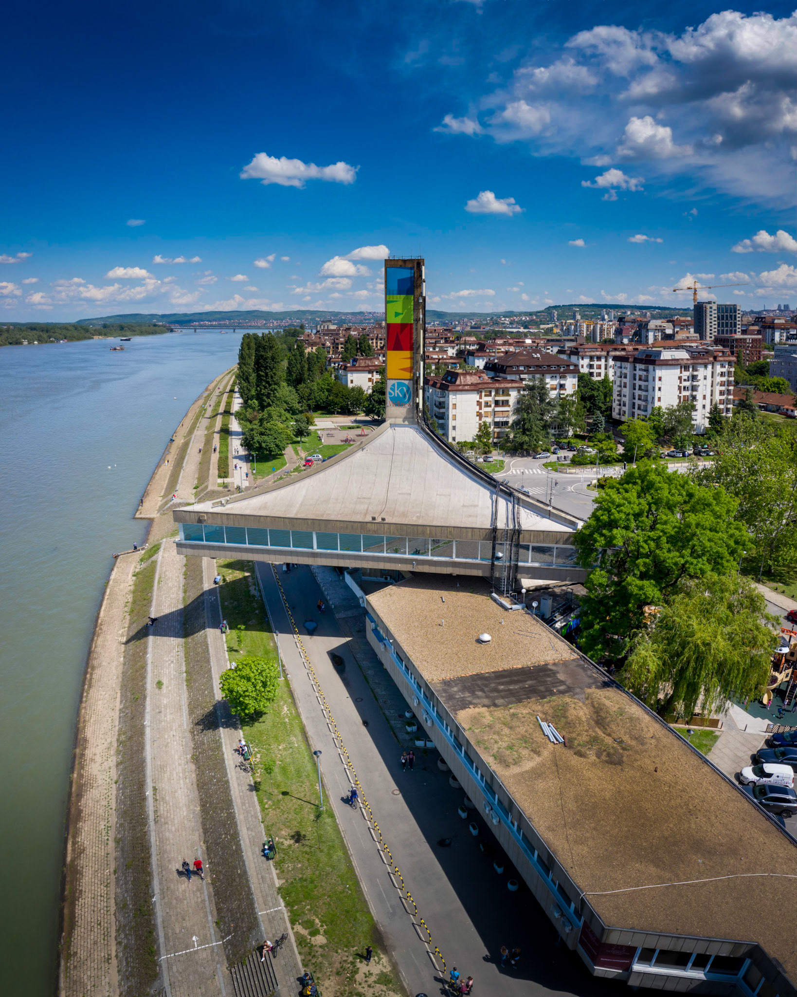 Dunav pored 25. maja