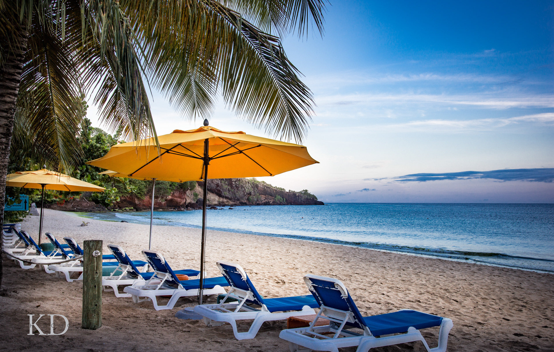 Ocean side view of beach Travel & hospitality imagery