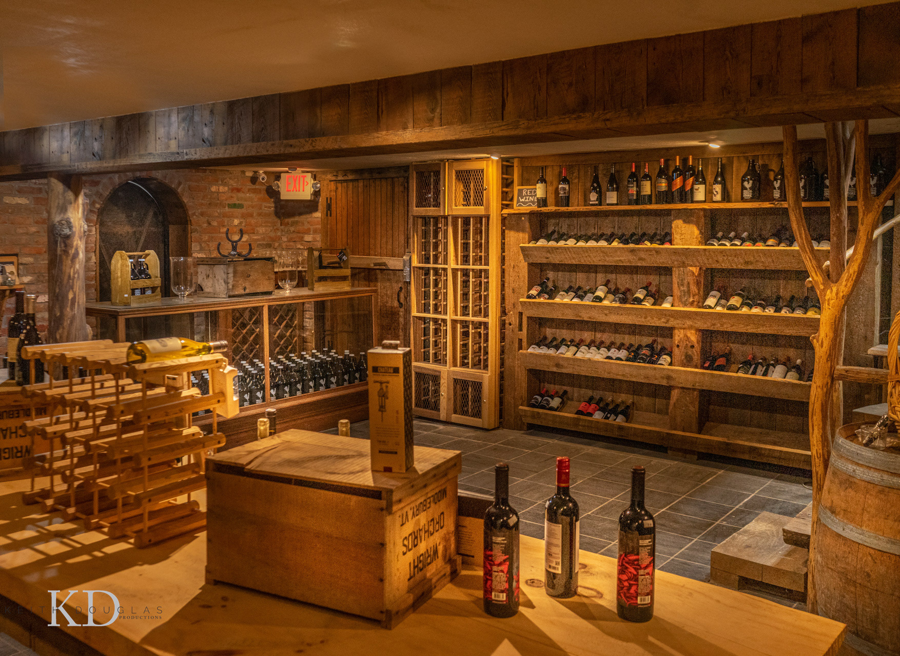 Retail photographer Vemont wine shop