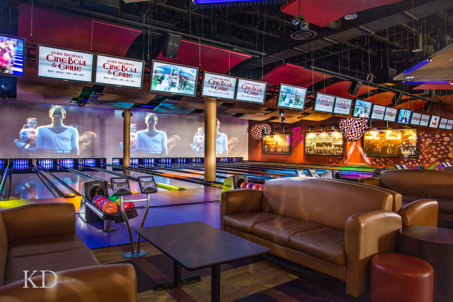 Bowling Ally photographer