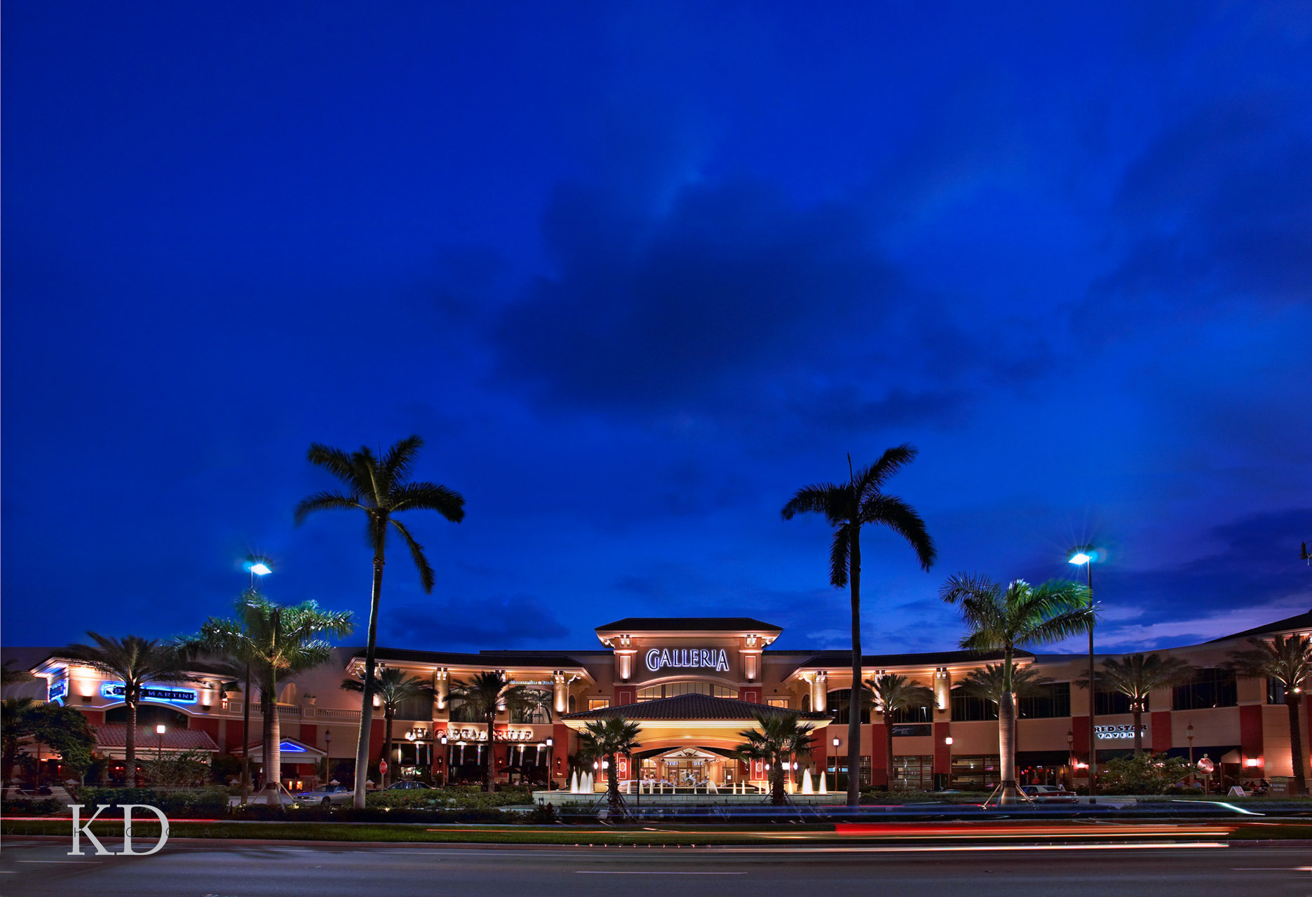 Architectural photographer Fort Lauderdale Galleria Mall night view