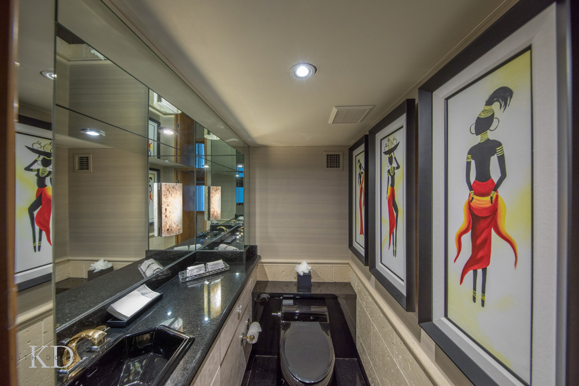 Yacht photographer Dion Sun bathrooom detail