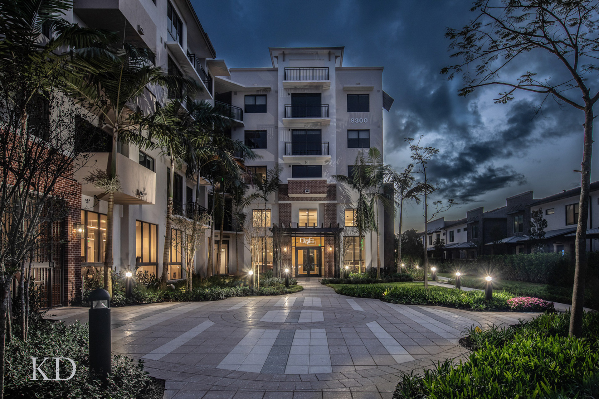 Upscale residential photographer