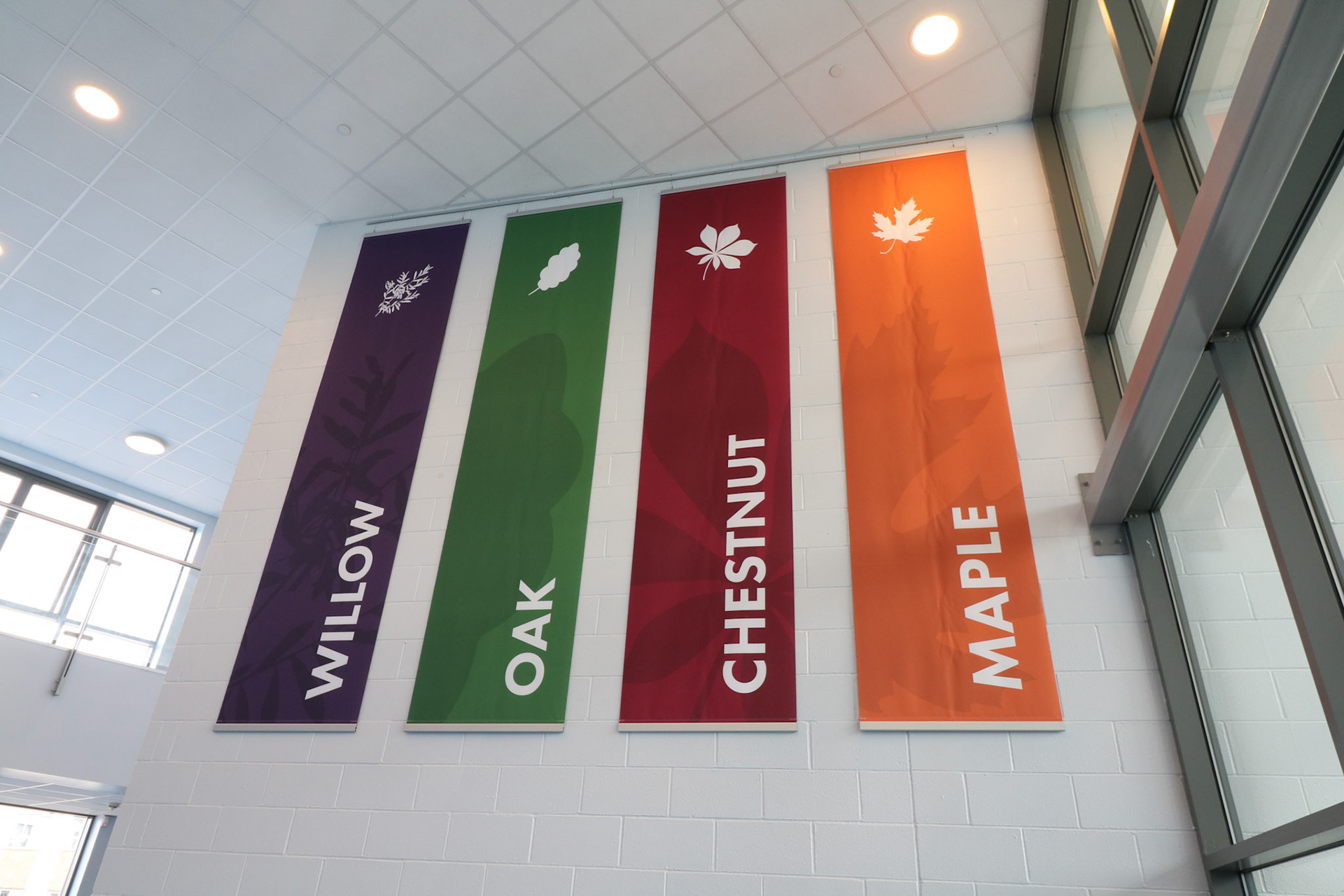 Hanging House Banners - DUS02