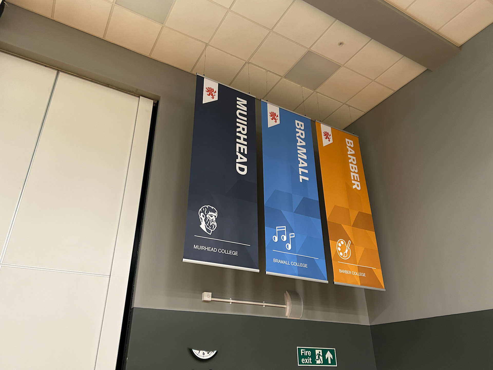 Hanging Values Banner Set - UOBS03