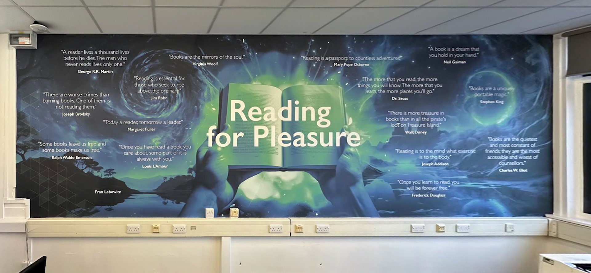 EnglishReading for Pleasure Wall Art 1