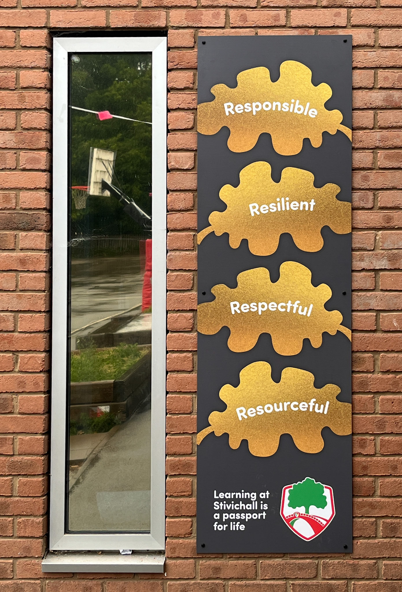 Gold Leaf Valuess Playground Wallboards - STIV03