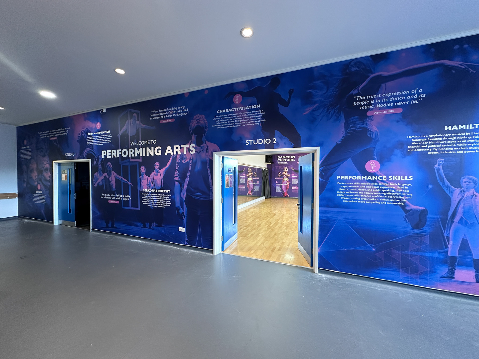 Performing Arts Wonderwall - Purple Tones 01