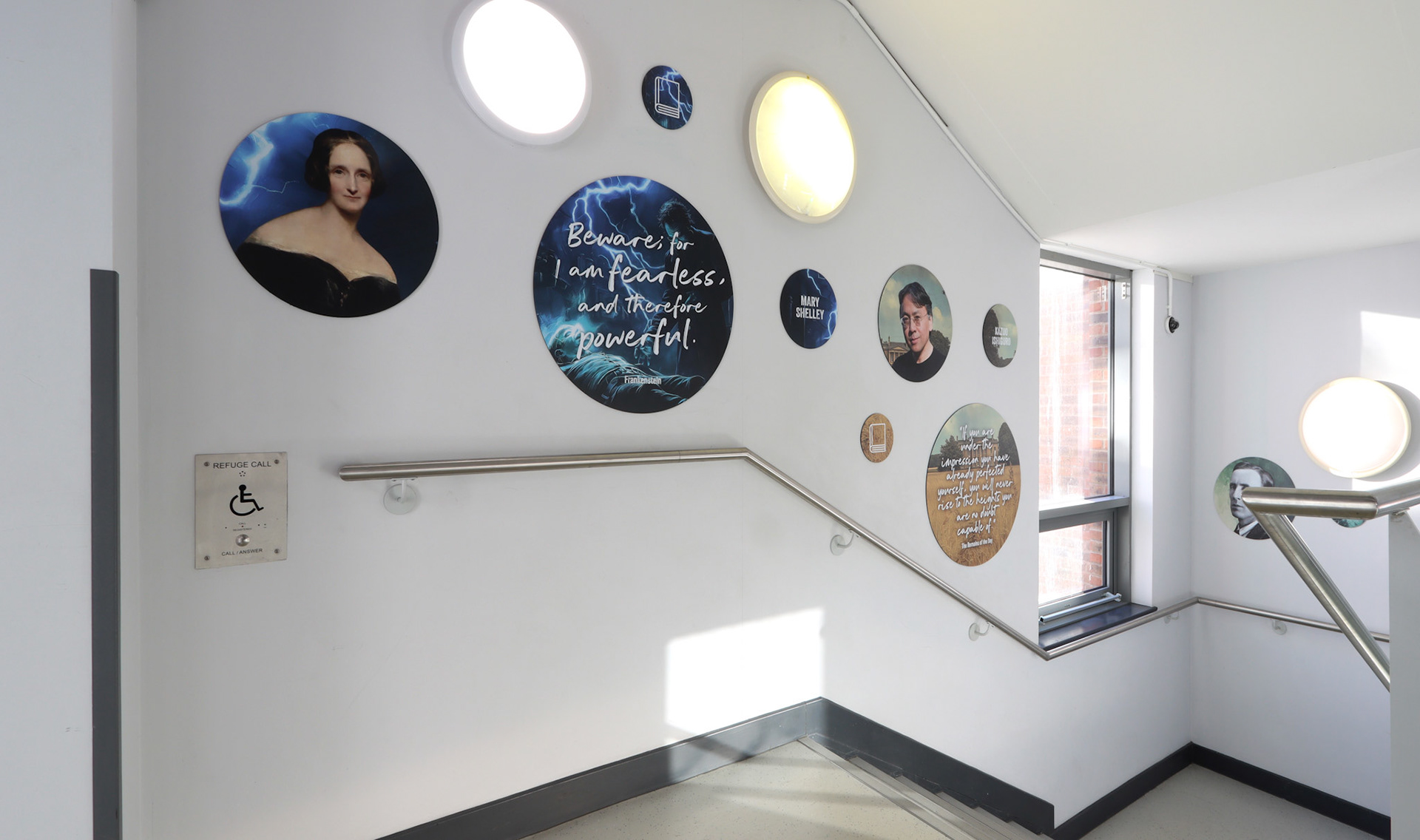 Authors &amp; Quotes Circle Wallbaords - 03