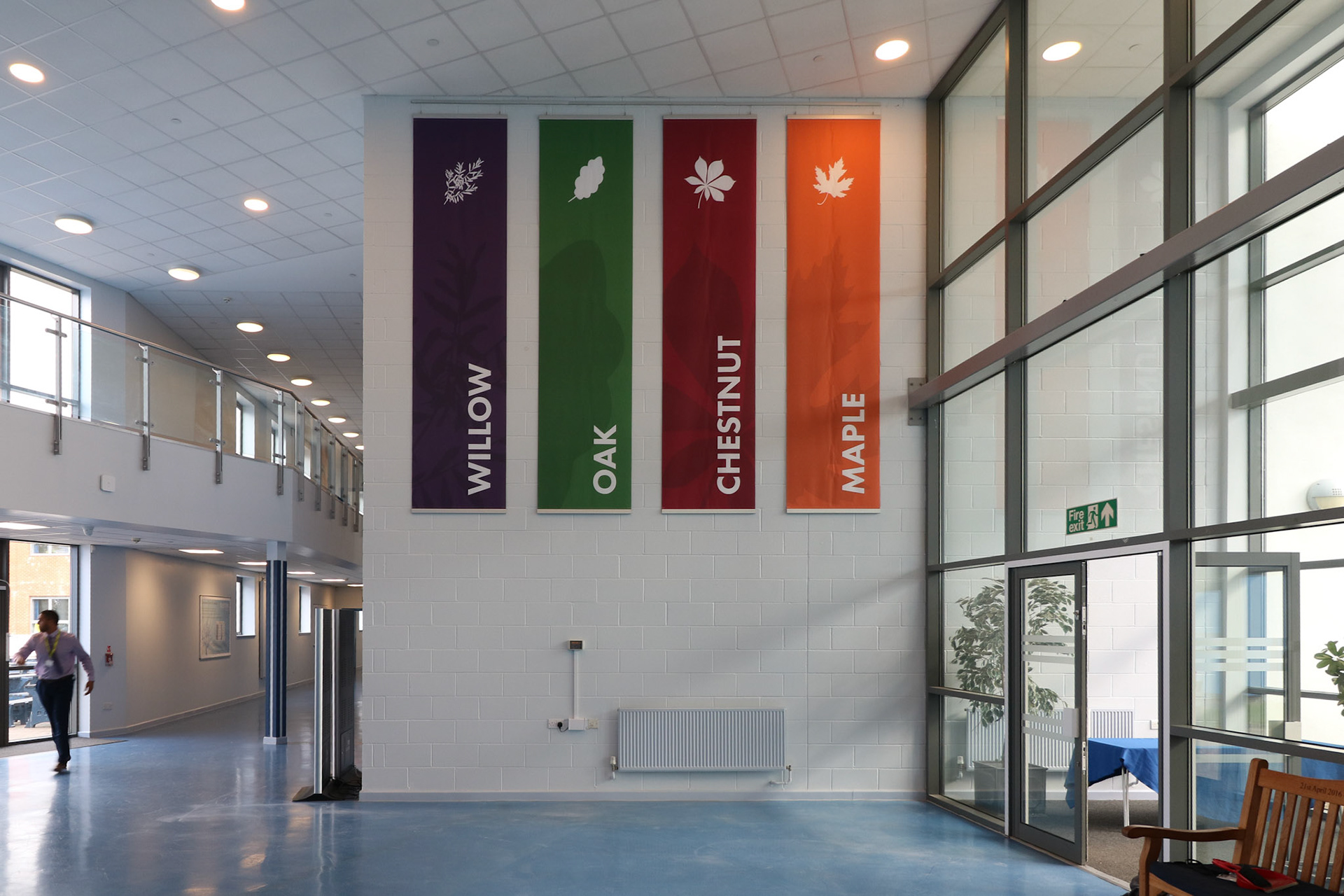 Hanging House Banners - DUS01