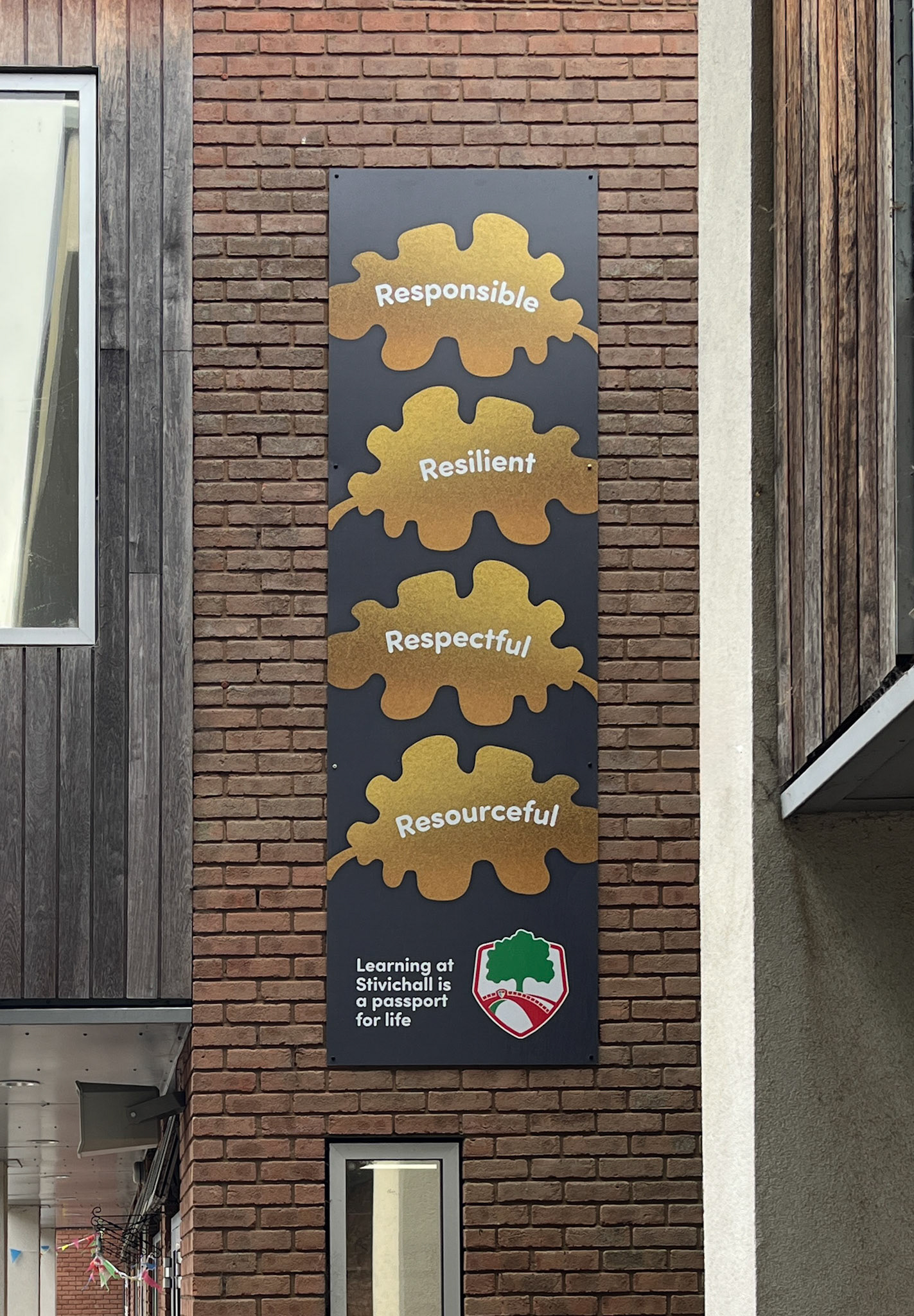 Gold Leaf Valuess Playground Wallboards - STIV01